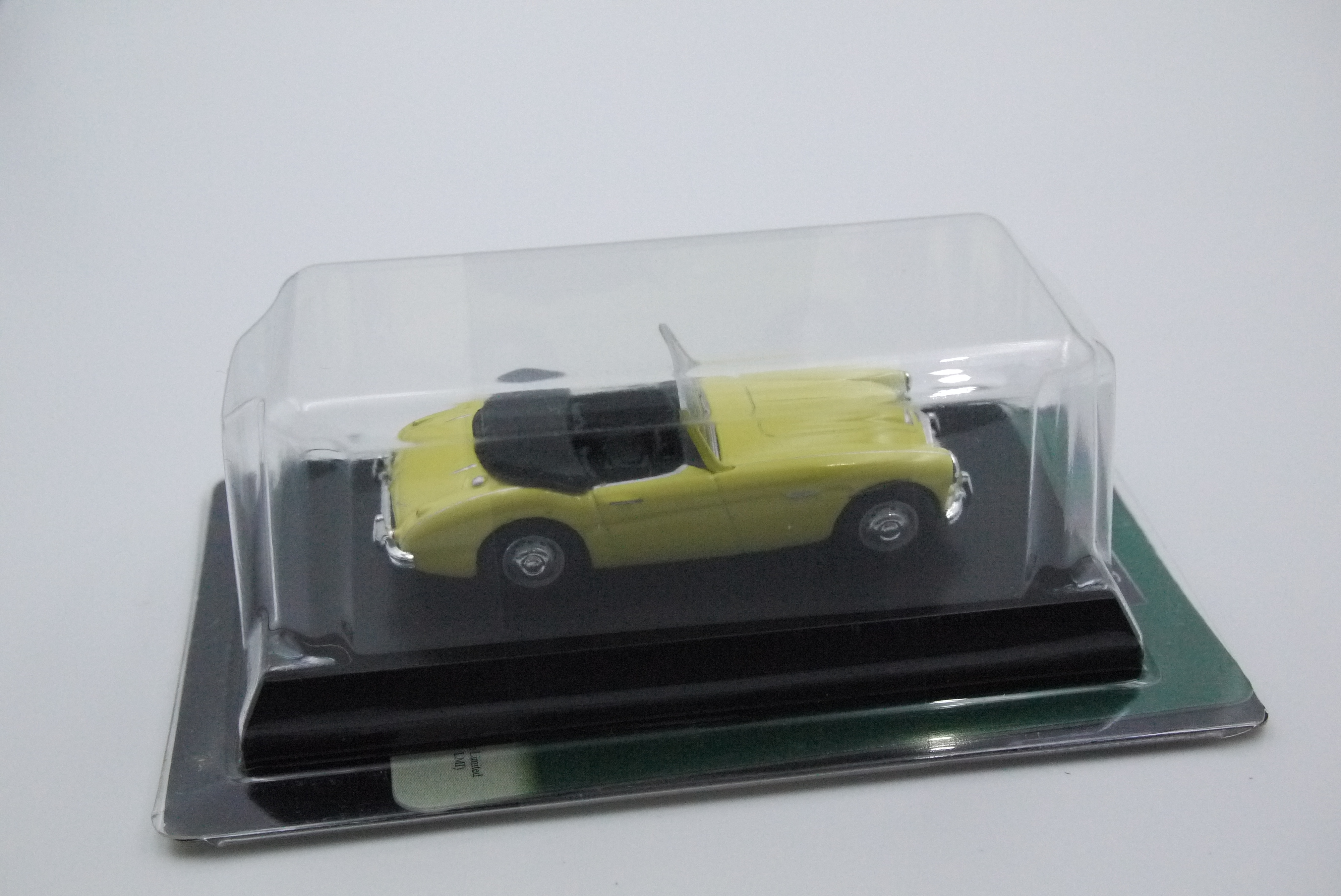 KYOSHO AUSTIN-HEALEY 100/6 YELLOW