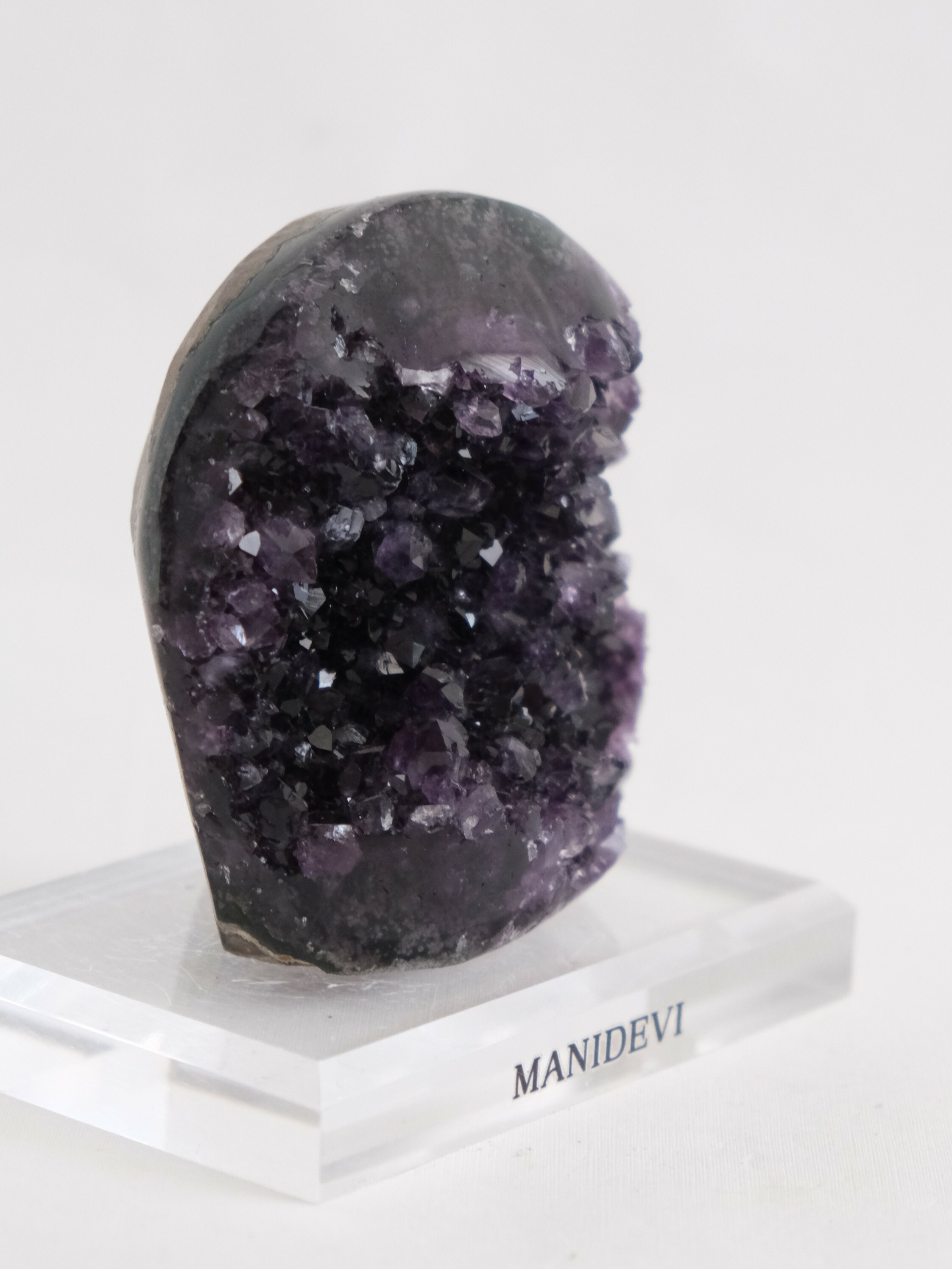 紫晶鎮Amethyst Geode