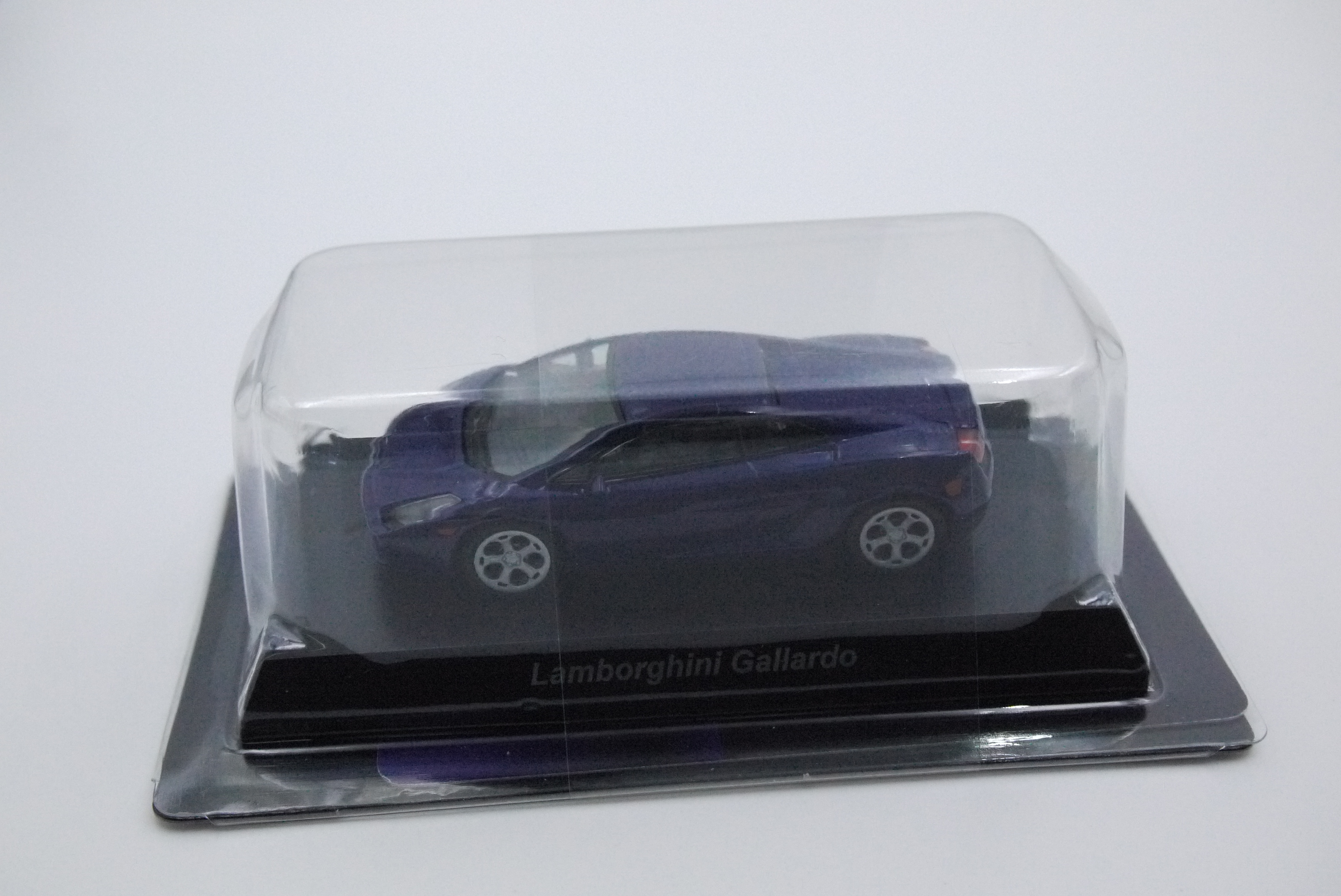 KYOSHO LAMBORGHINI GALLARDO PURPLE