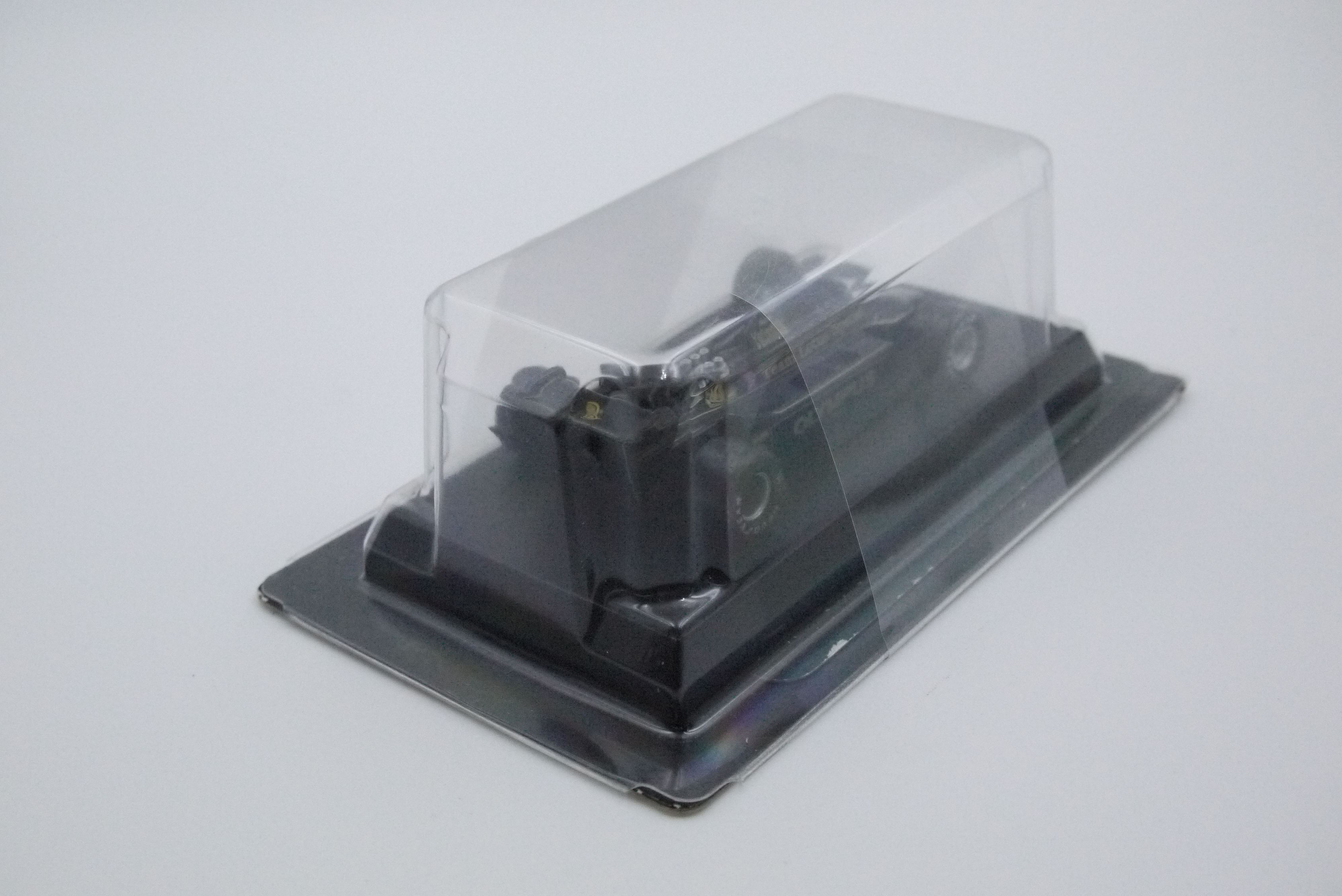 KYOSHO LOTUS 79 BLACK GOLDEN #5