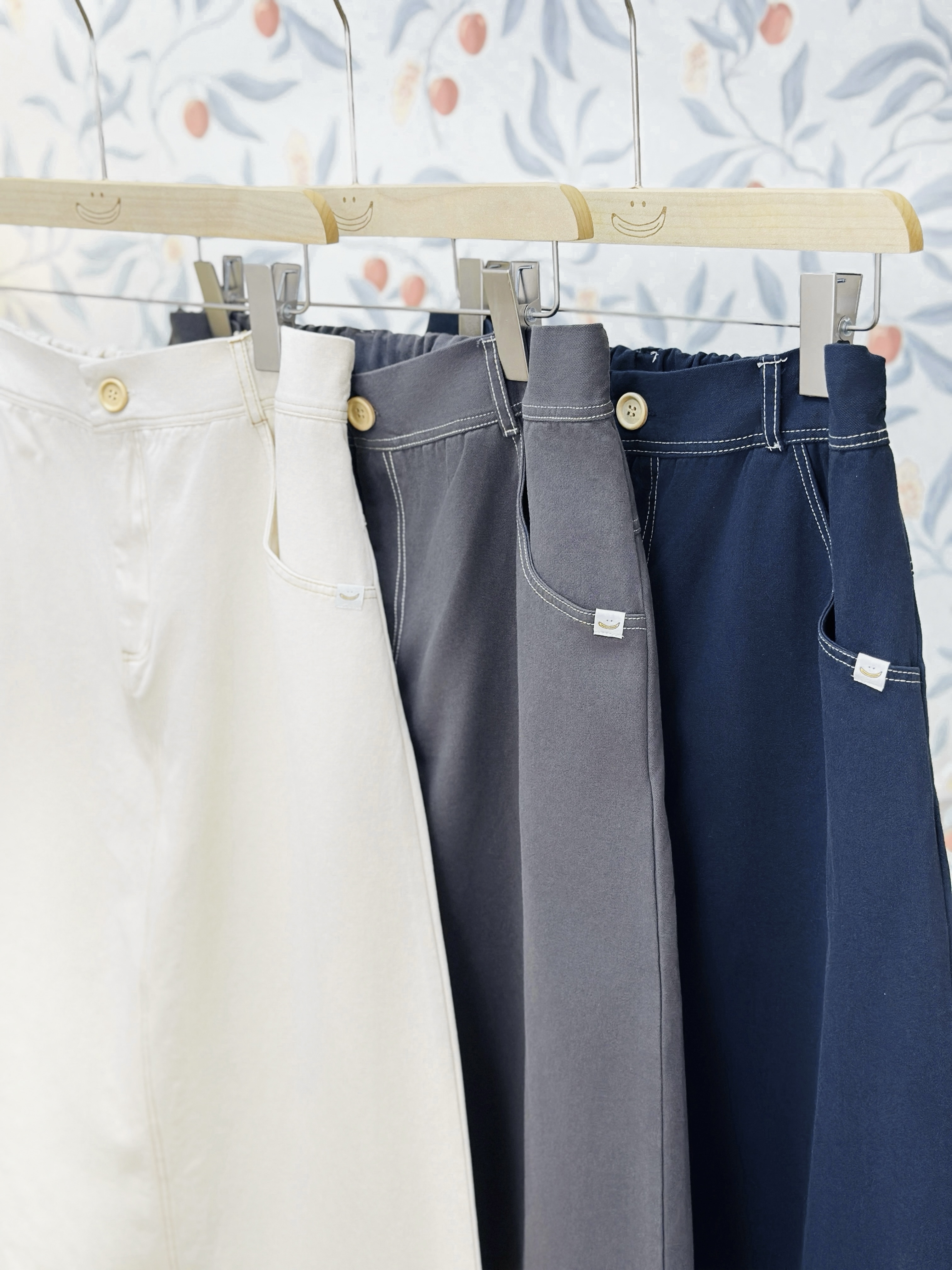 三色 / 明線斜布A字半身裙 / Topstitched Twill A-Line Skirt