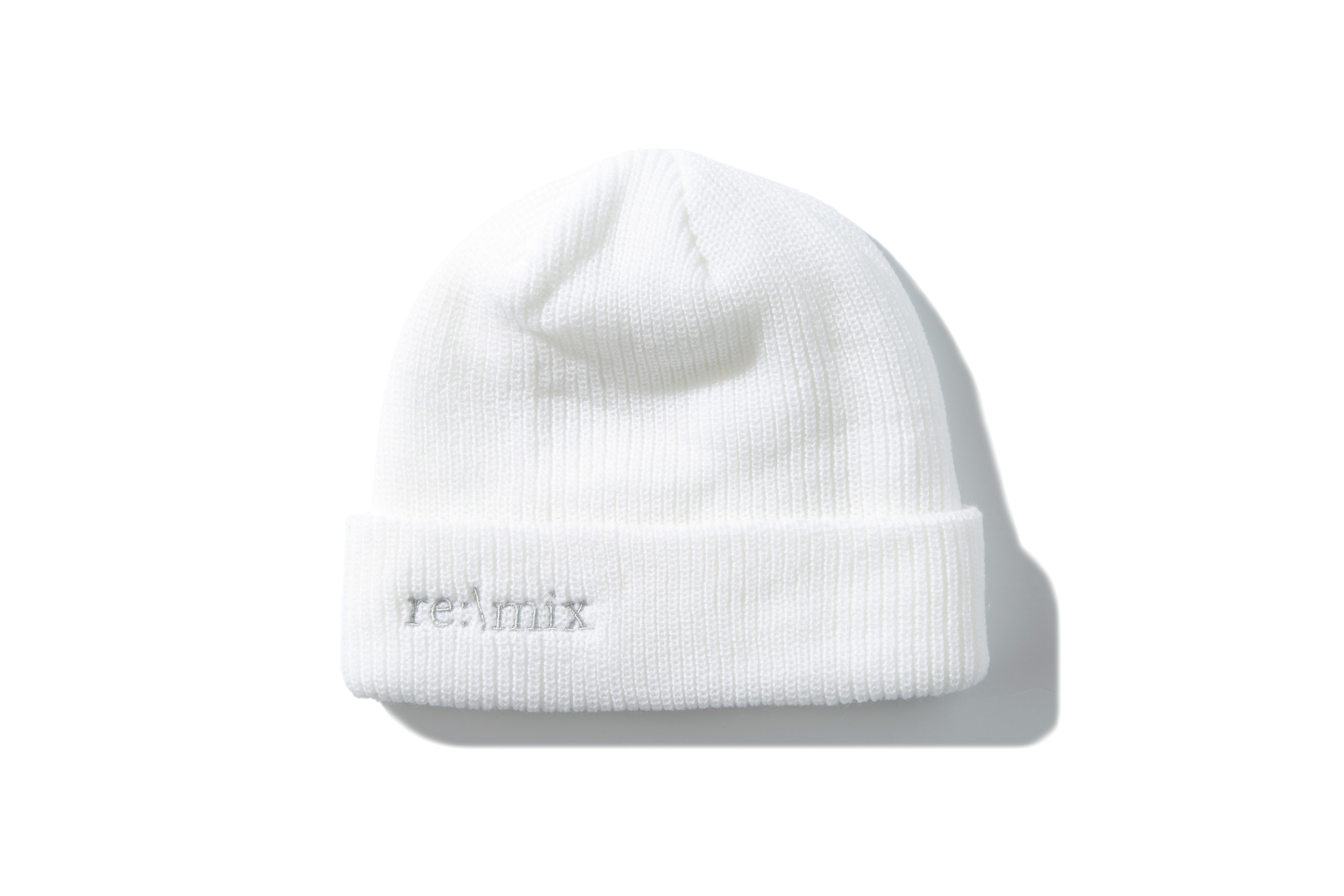 REMIX "The Cut Beanie" (White)