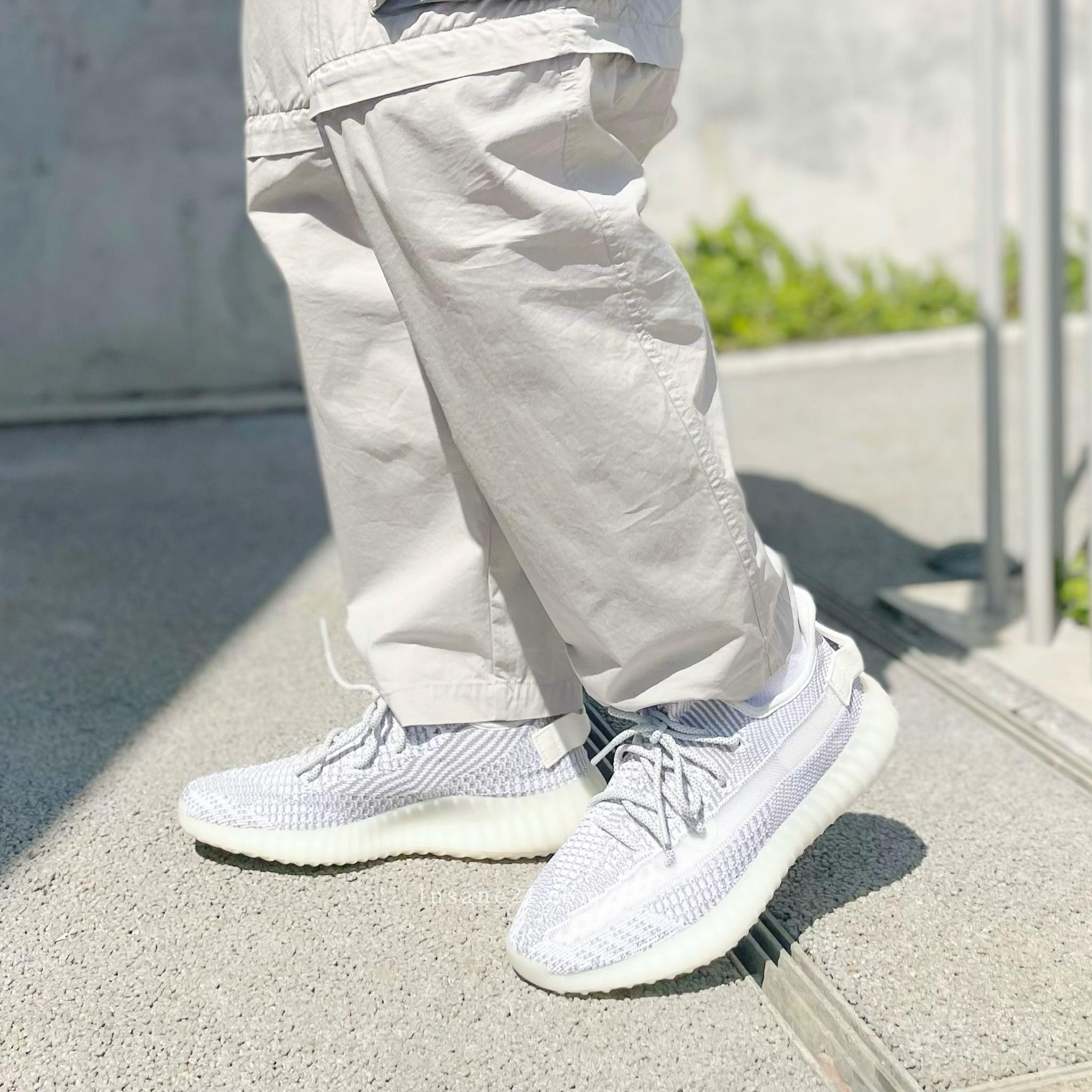 ADIDAS YEEZY BOOST 350 V2 STATIC 白天使 全白簍空鞋帶反光 EF2905