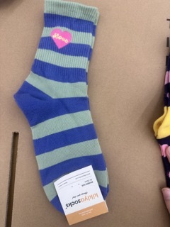 韓國連線 愛心條紋中襪（K3 F393）