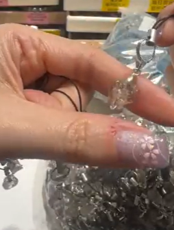 250901 - D1 美國黃油膽閃靈電話繩1件