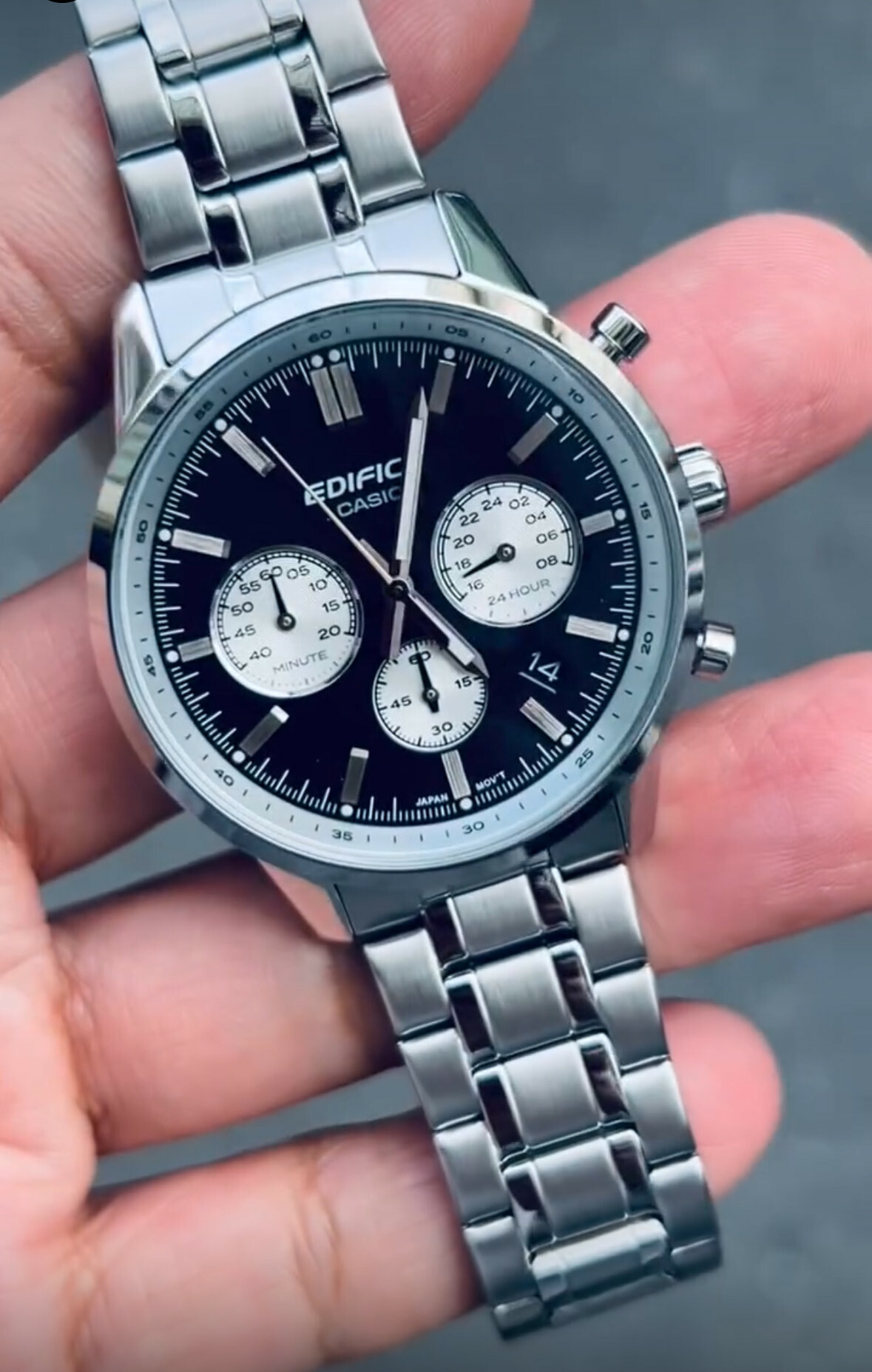 萬年鐘錶 - CASIO 卡西歐 EDIFICE 系列  經典時尚賽車黑面三眼計時男錶 EFR-575D-1A 錶徑 : 40.5MM