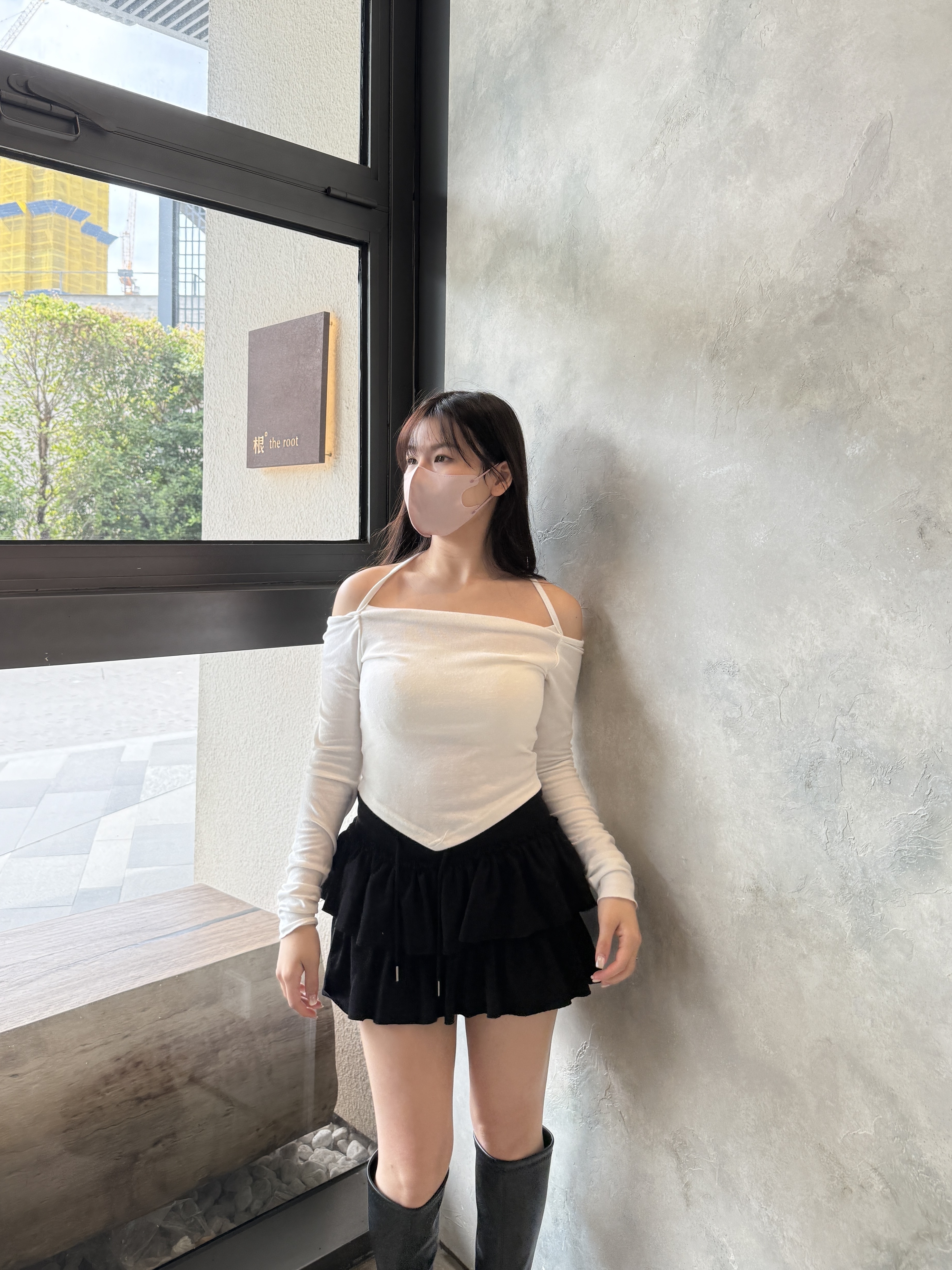 設計感掛頸顯瘦Top // 兩色入