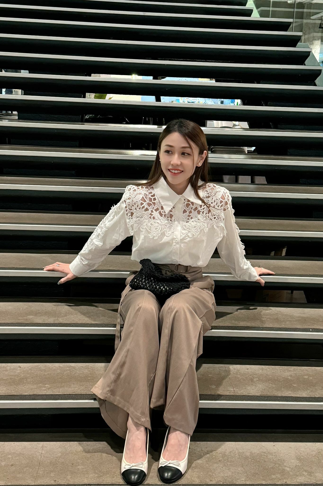 TOP#6977 🤍水溶雕花長襯衫