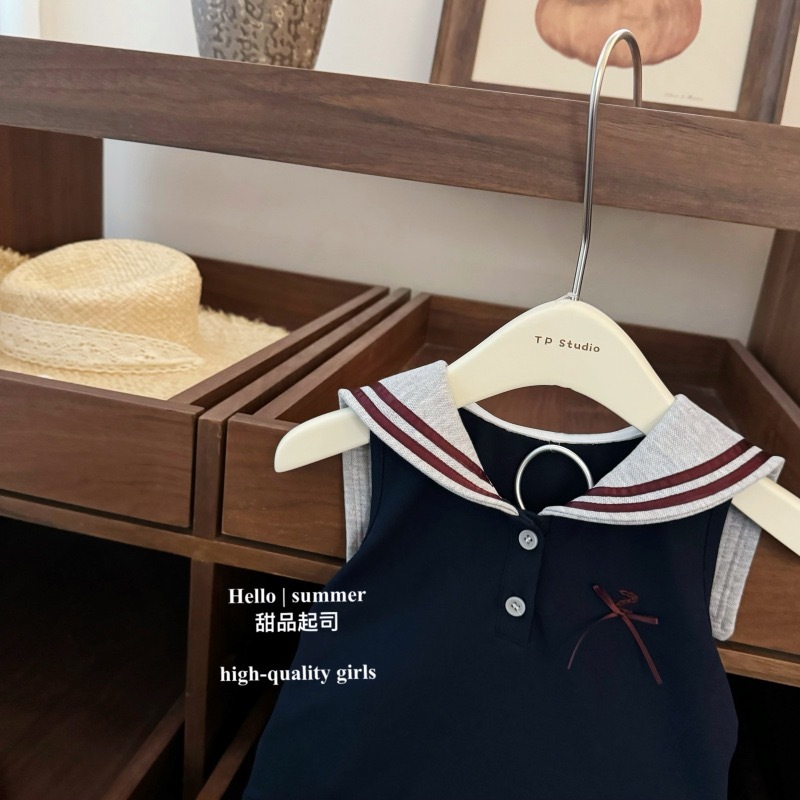 學院風百褶洋裝