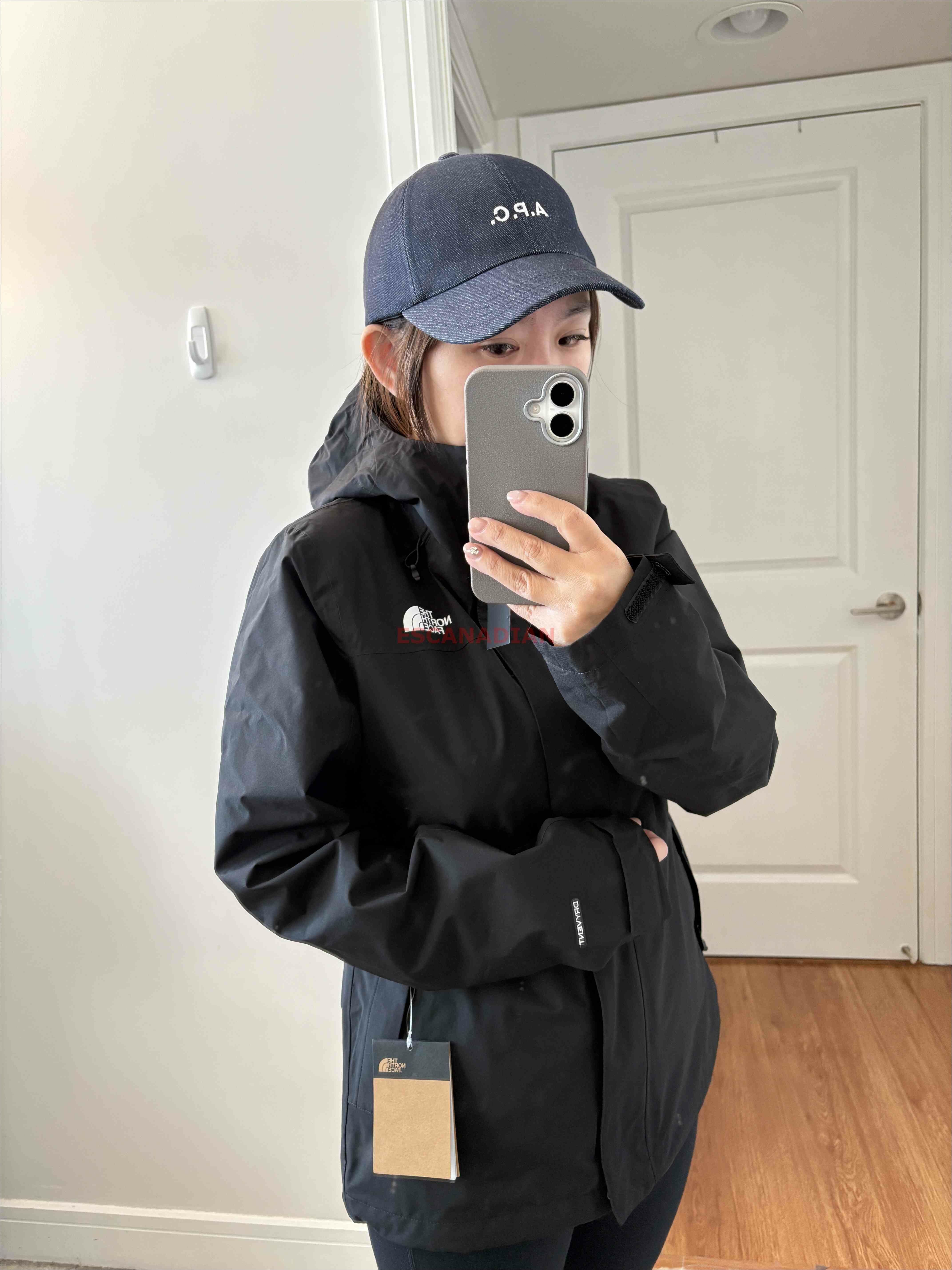 THE NORTH FACE 女大人  三合一 TORO 搖立絨刷毛內裡 防風 防水 連帽 風衣外套 (內裡可單穿)