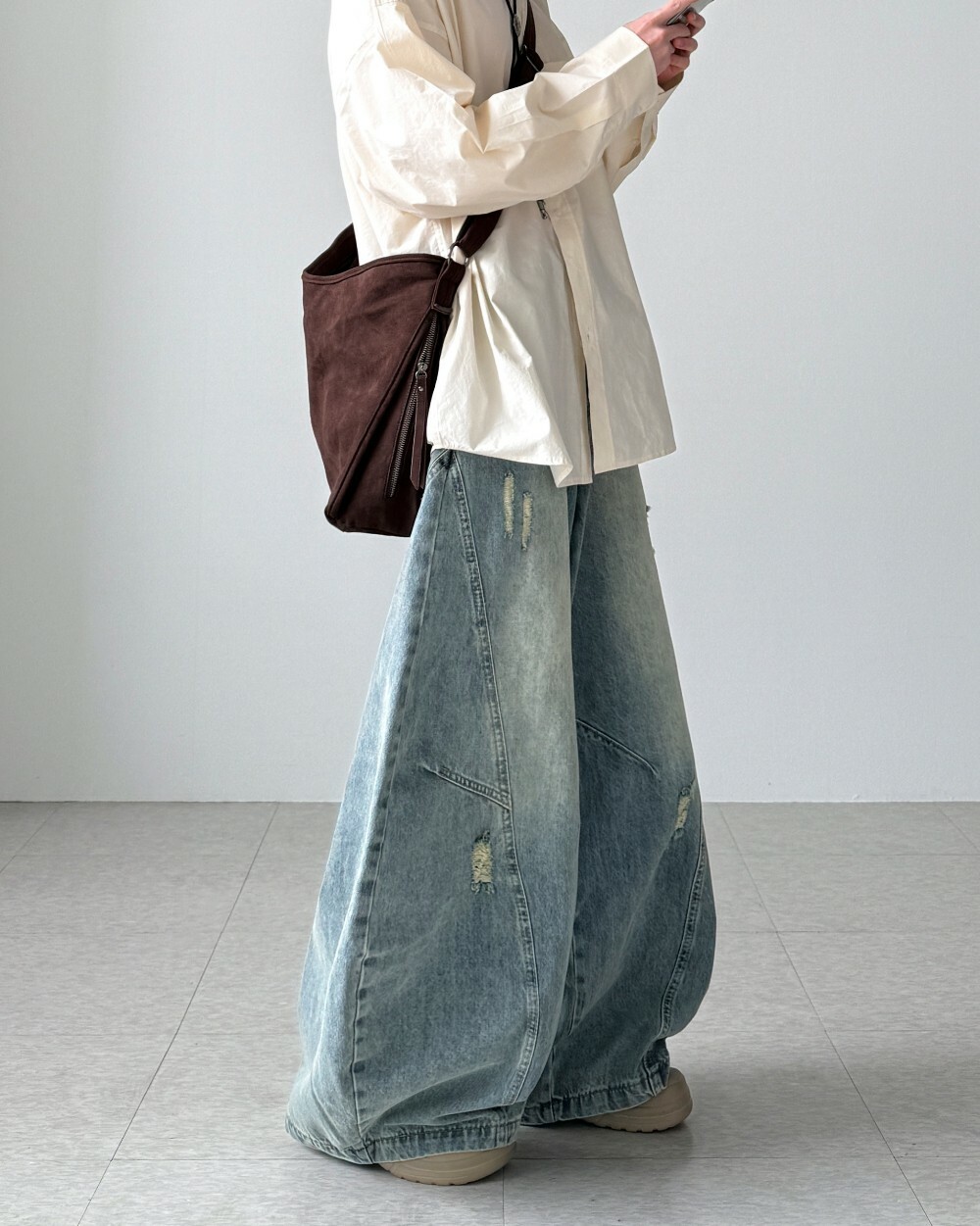 韓國 年度大勢 極致 磨破 彎刀 牛仔褲