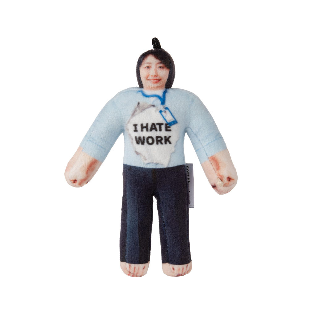 SOFT THUMBNAIL Suzy 29, Marketing manager