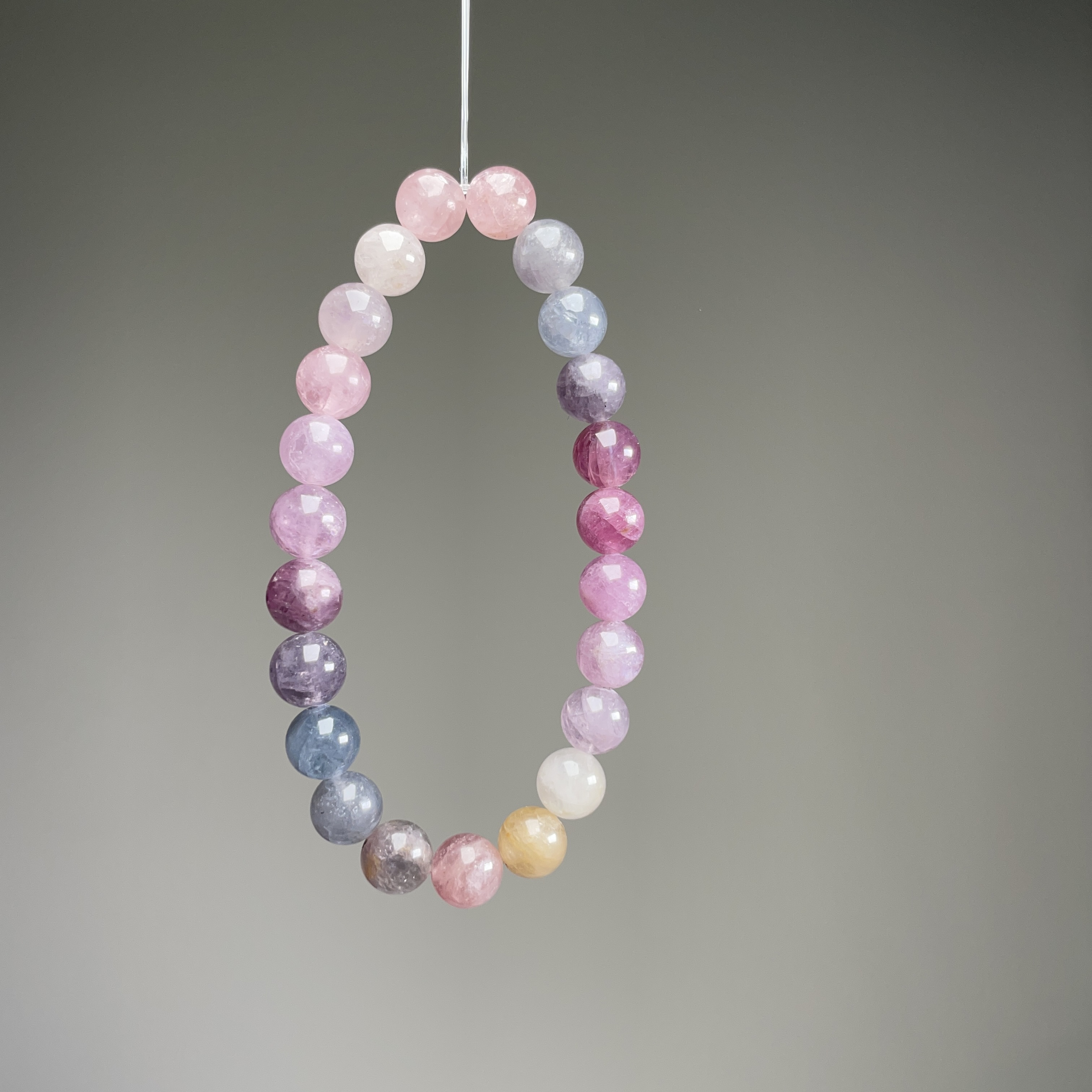 夢影雲彩 · 半寶彩尖晶