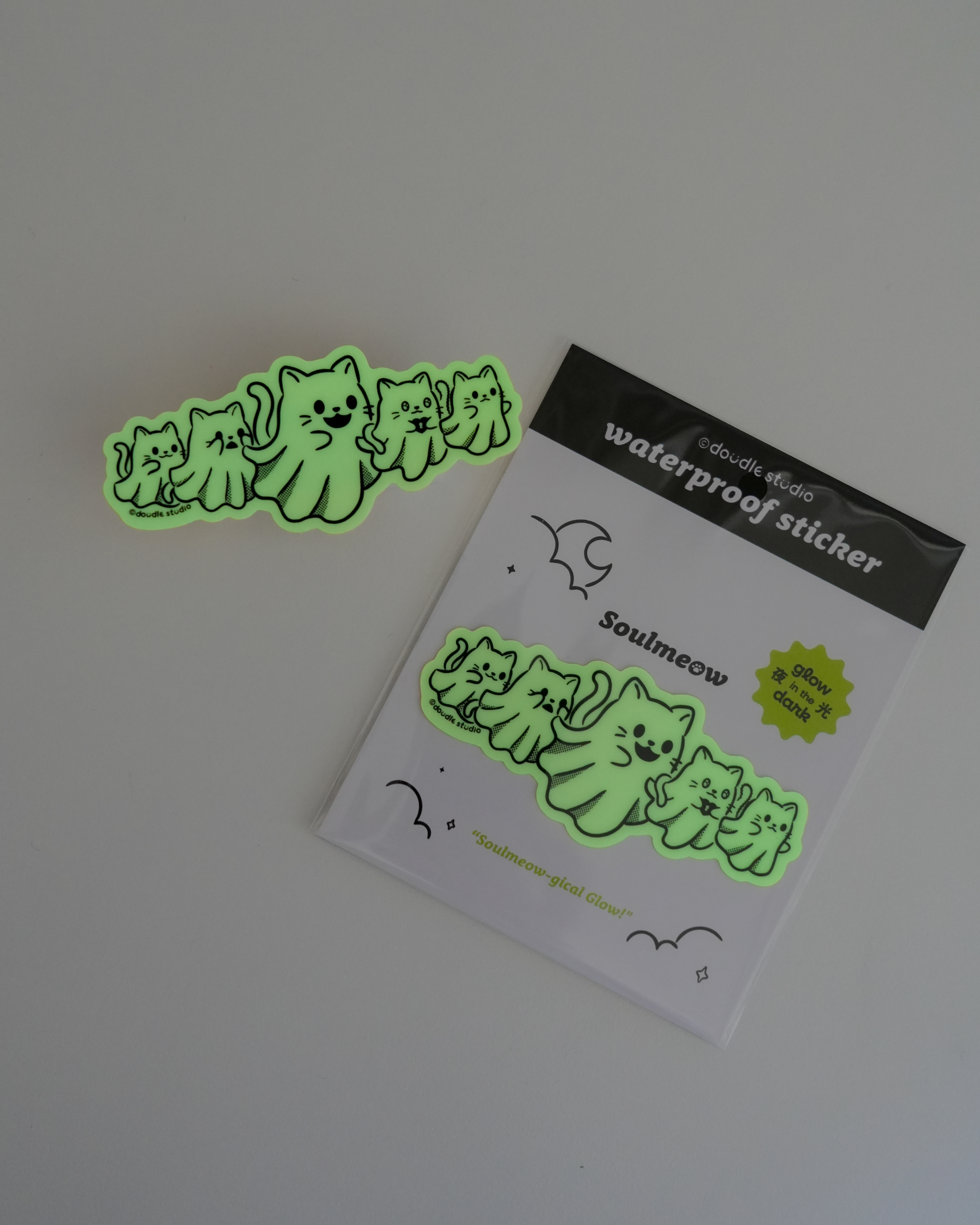 夜光防水霧面貼紙 - 靈魂喵喵出遊