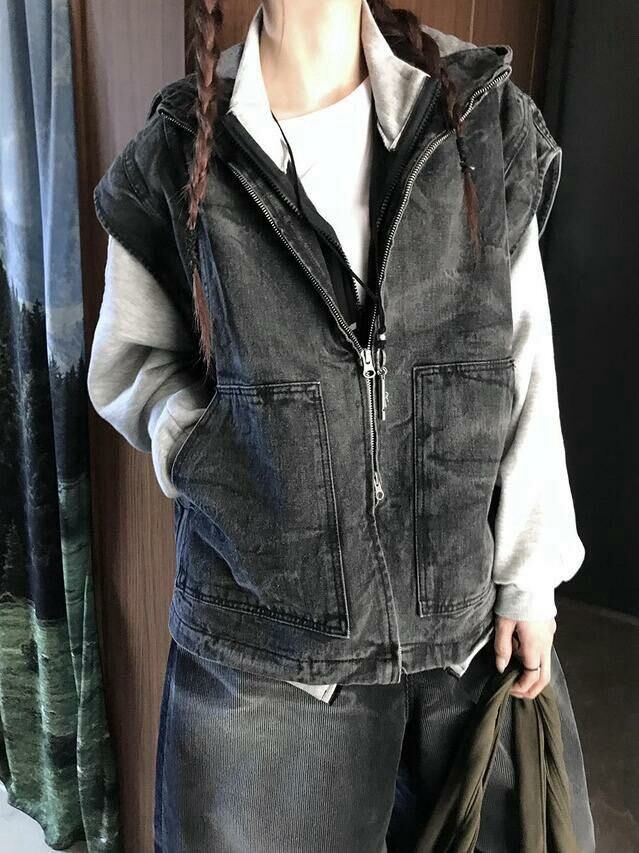 洗水連帽拉鍊背心褸 UNUSED-061V