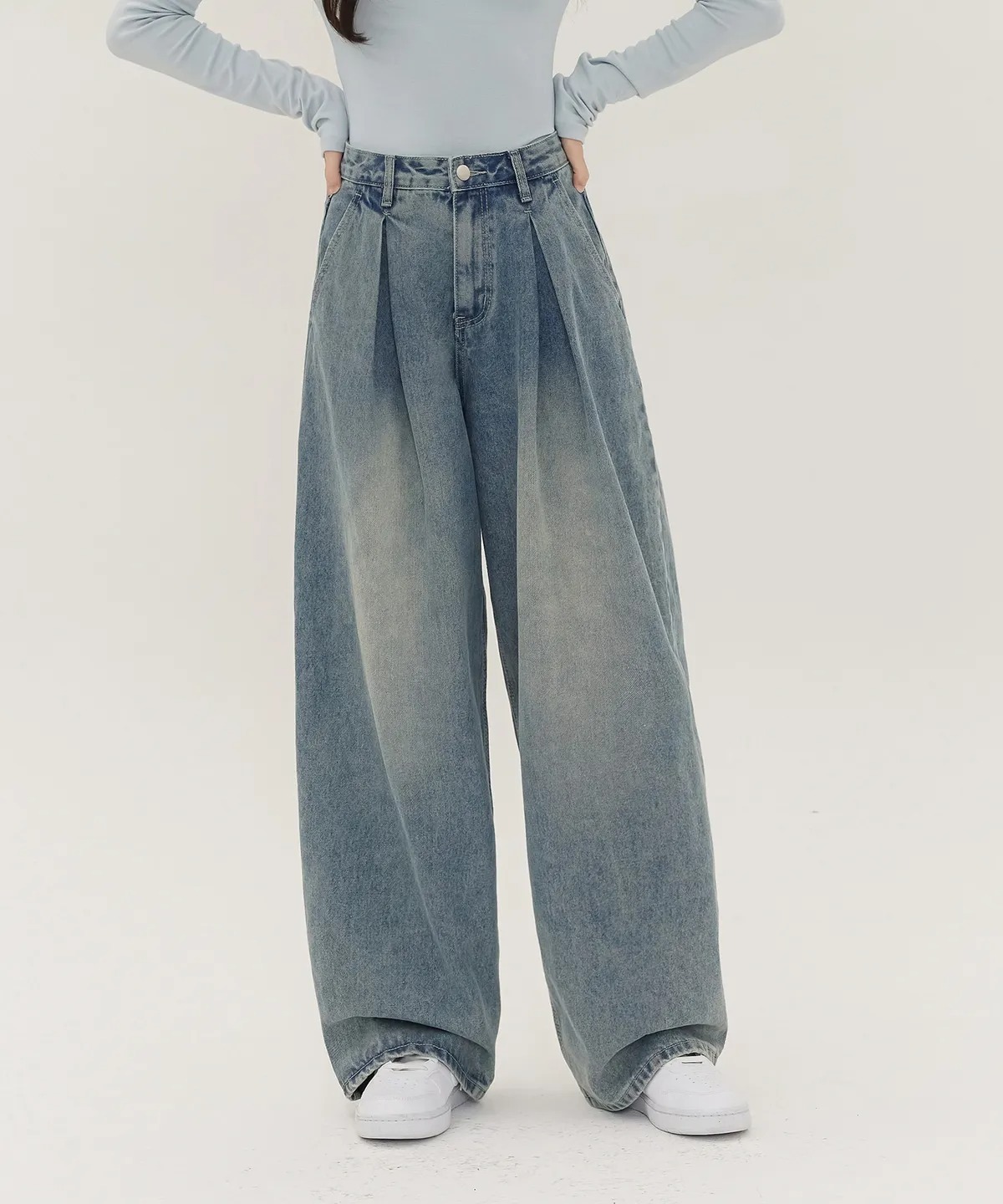 JINMANIA Inverted Pintuck Balloon Fit Wide Denim Pants