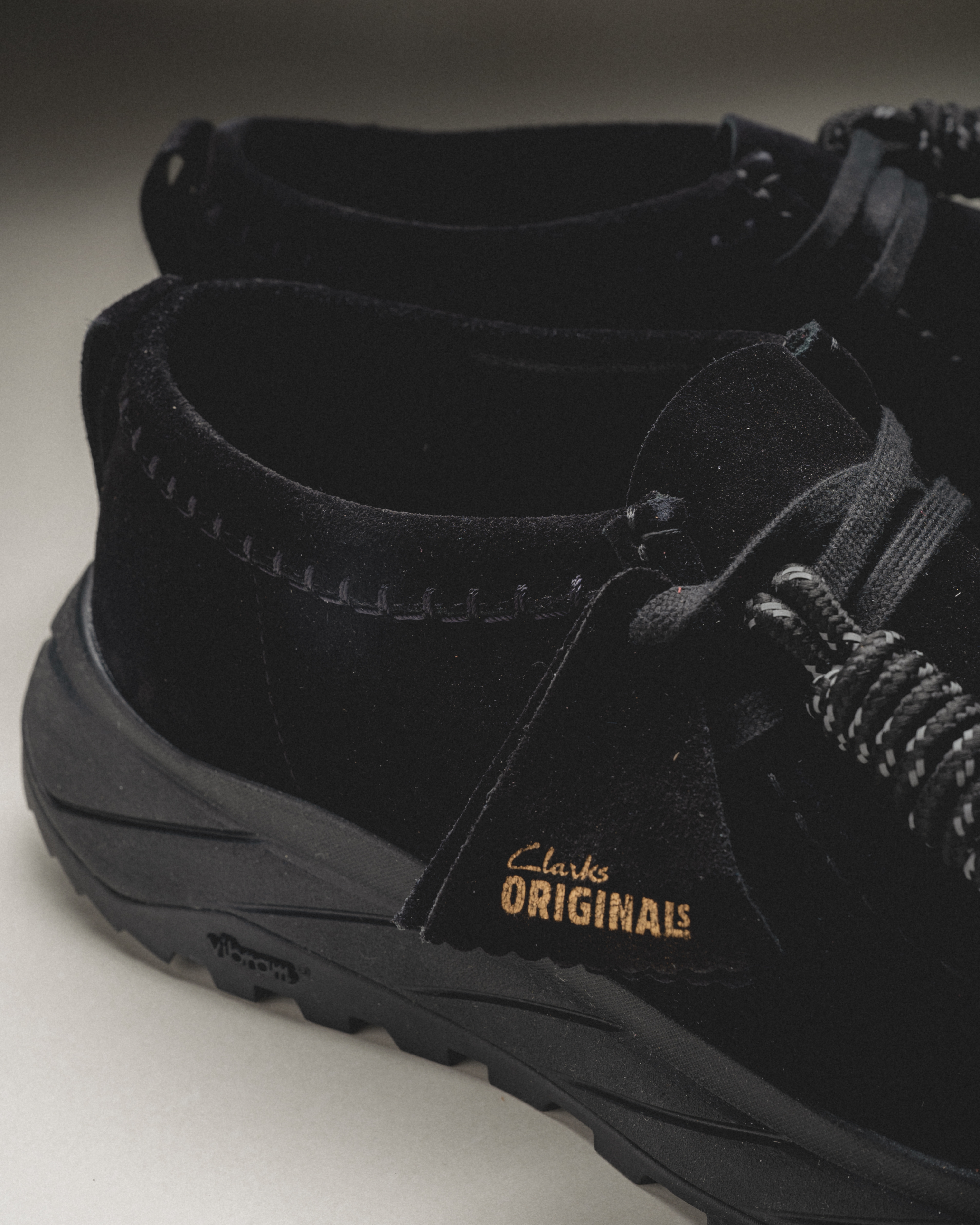 [現貨] Clarks Originals Walla Eden Lo |Black Suede