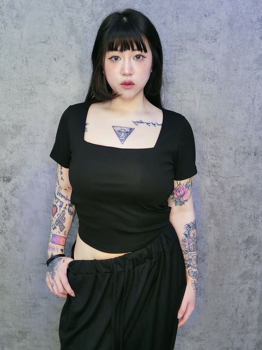 加大交叉美背方領BraTop