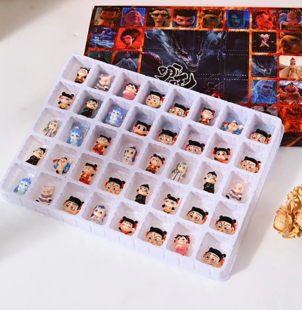 优惠够够力 哪吒 40洞洞乐 小配件（私人附送20包哪吒糖果盲袋）