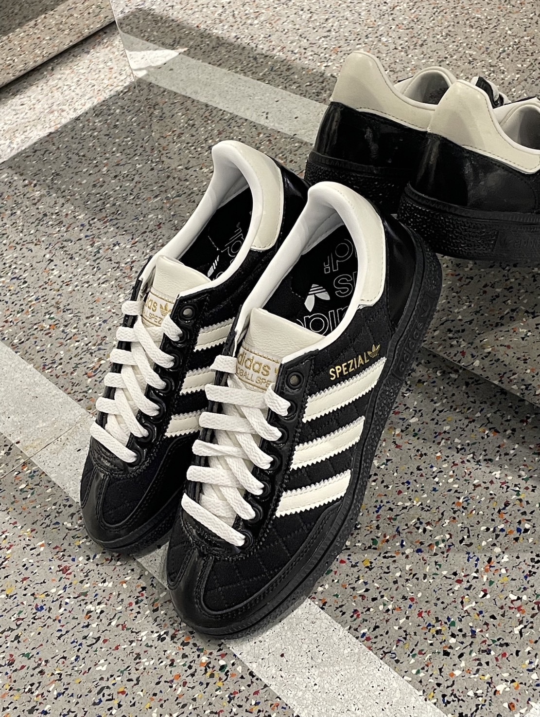 Adidas Originals HANDBALL SPEZIAL 小香 板鞋 男女 黑白 JP5669