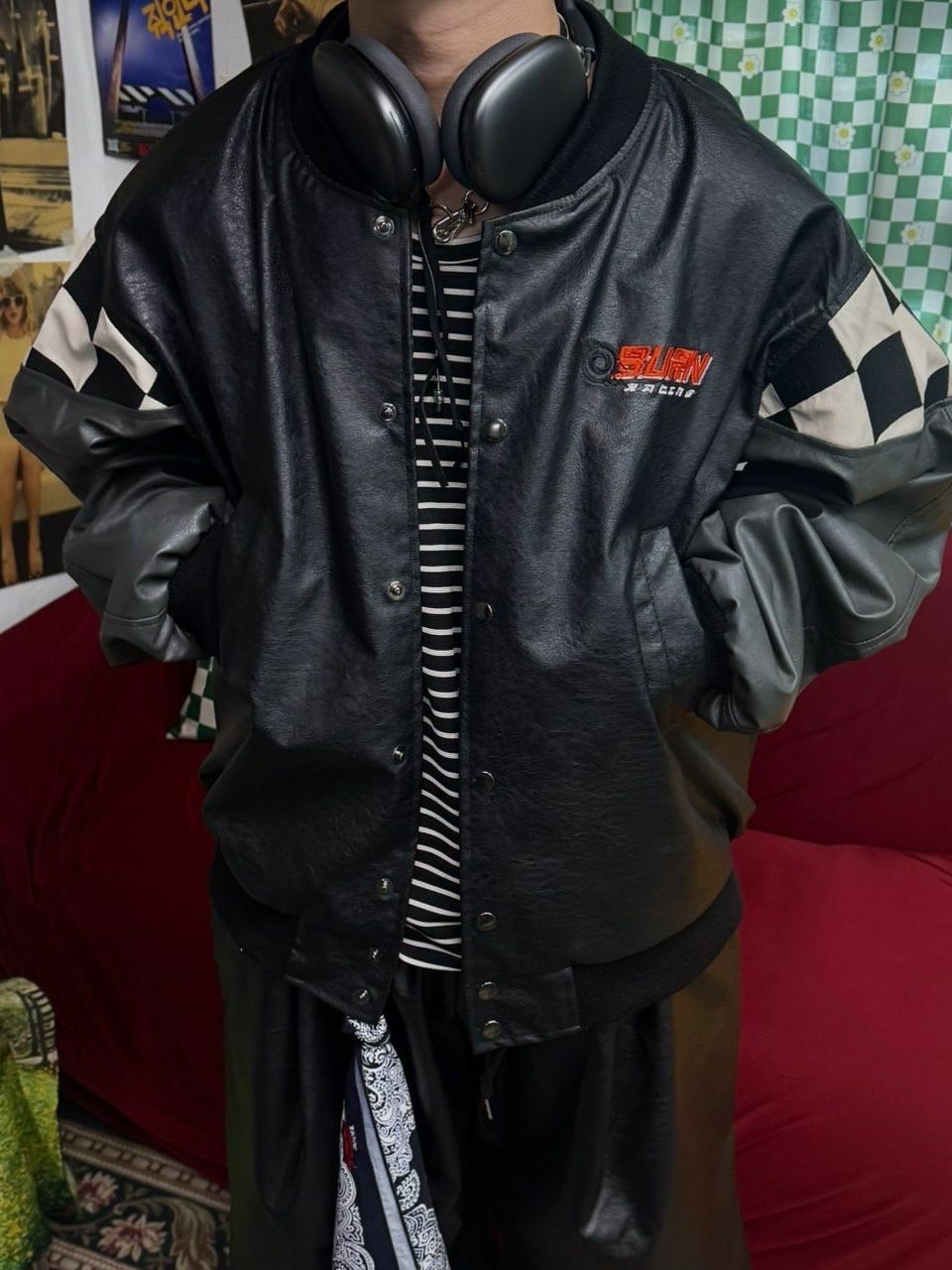 英文字拼色合成皮棒球褸 BY ATTENTION-362JK