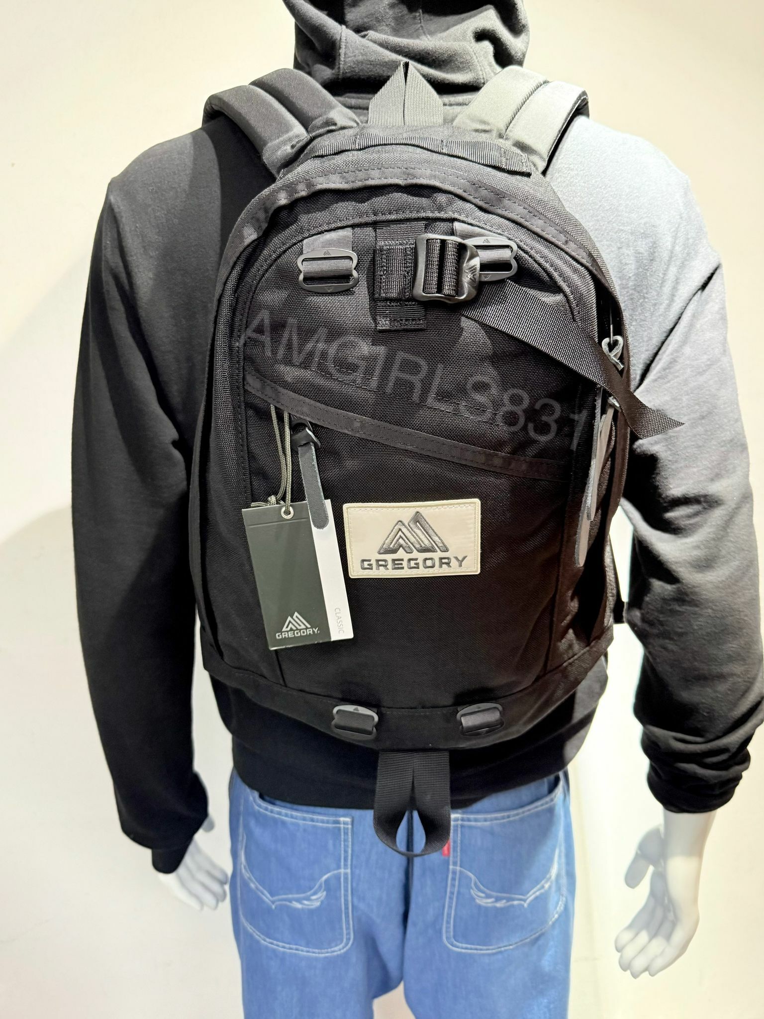 Gregory fine day V2 bold 3 black