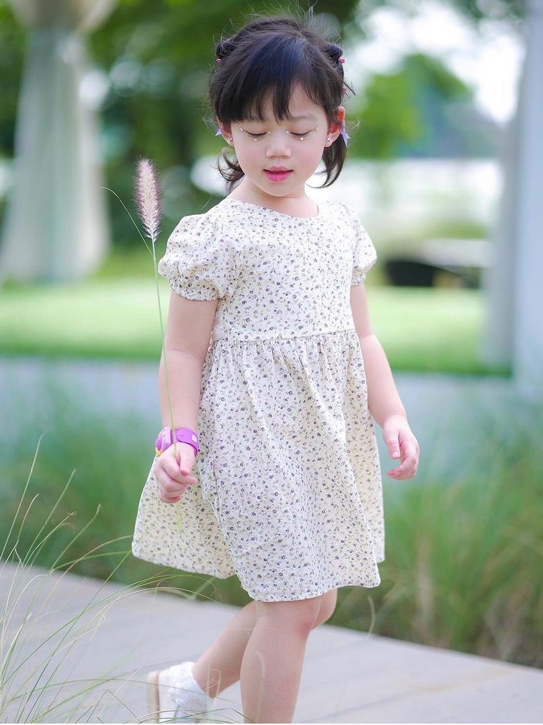 泰國-小碎花蝴蝶結親子洋裝-小童洋裝