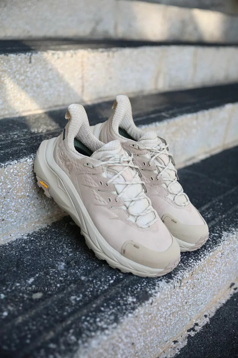 Hoka One One