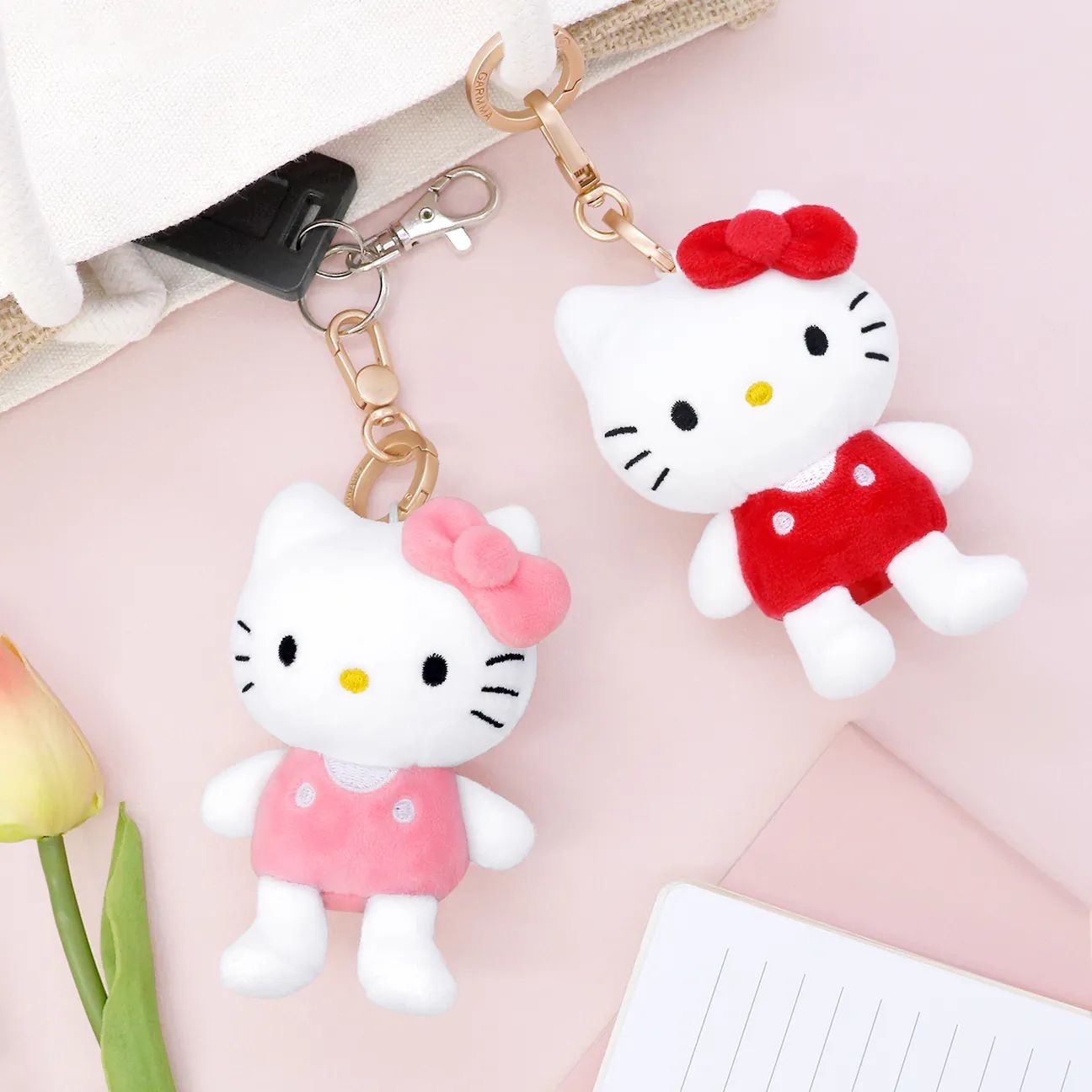 GARMMA Sanrio Hello Kitty布偶吊飾手機支架
