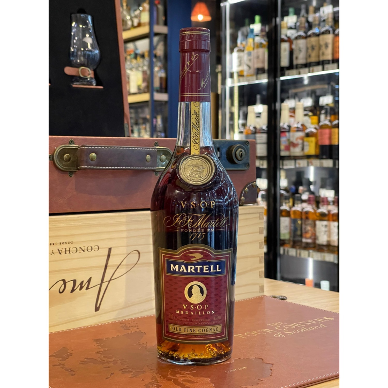 Martell VSOP Medaillon Old Fine Cognac 1715 (Red long)