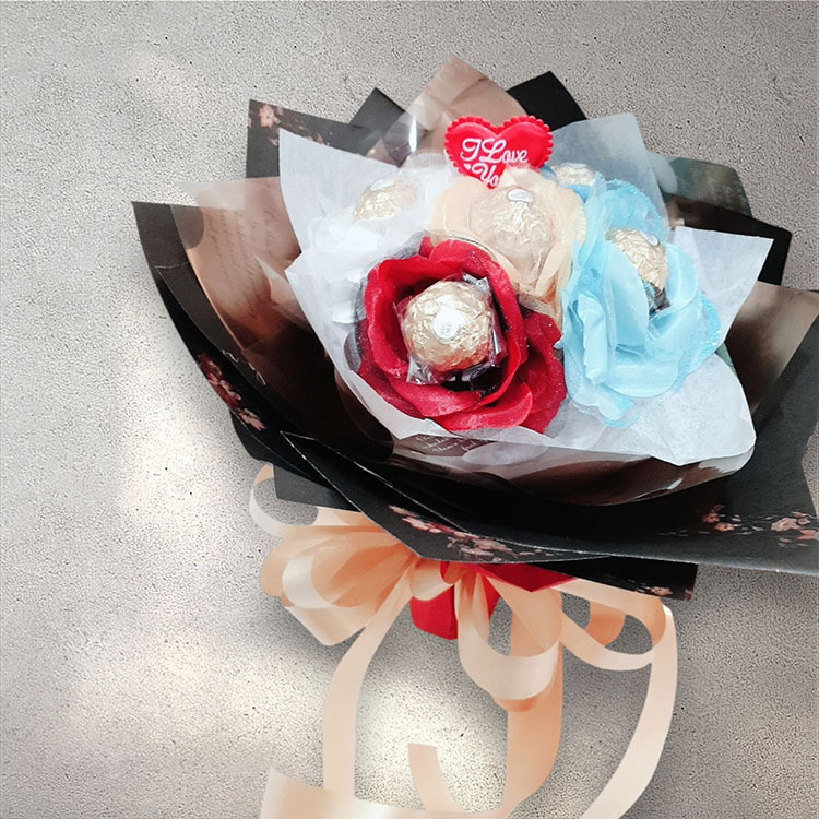 5朵8朵金莎小花束迷你花束,5 or 8 stalks ferreo rocher Mini Bouquet