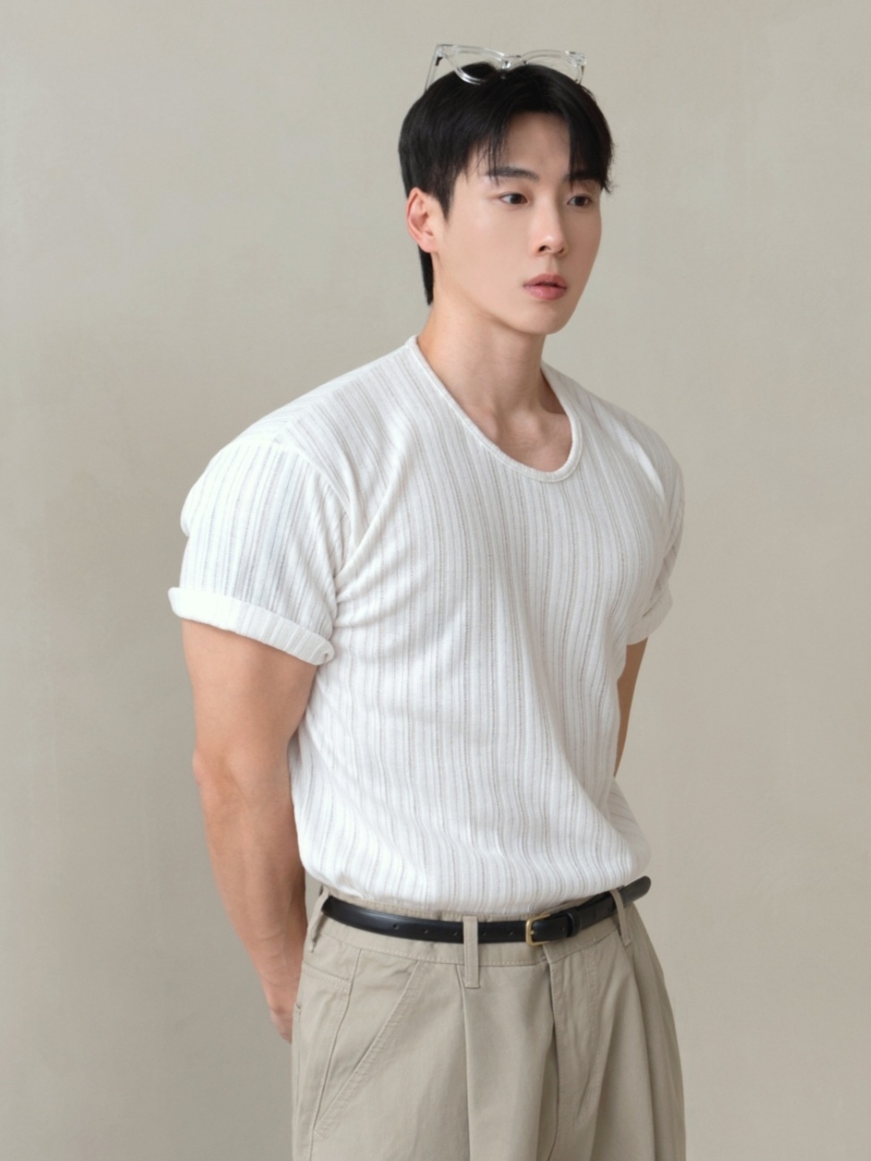 鏤空針織壓紋短袖T恤