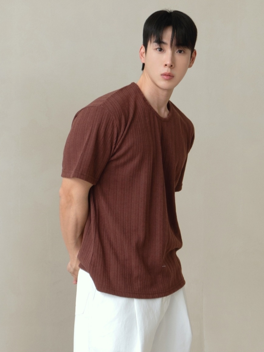 鏤空針織壓紋短袖T恤