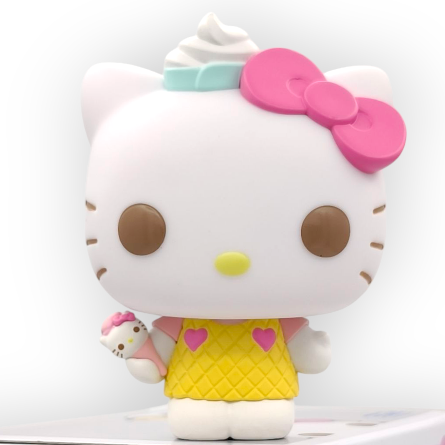 FUNKO POP<Hello Kitty and Friends>Hello Kitty_雪糕-No.99