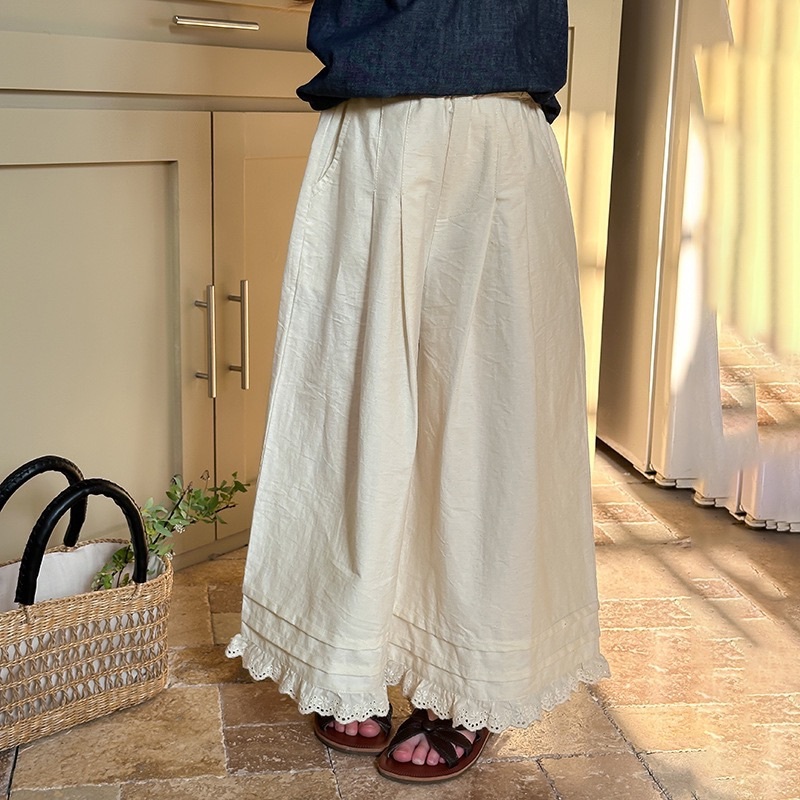 蕾絲拼接花邊寬褲