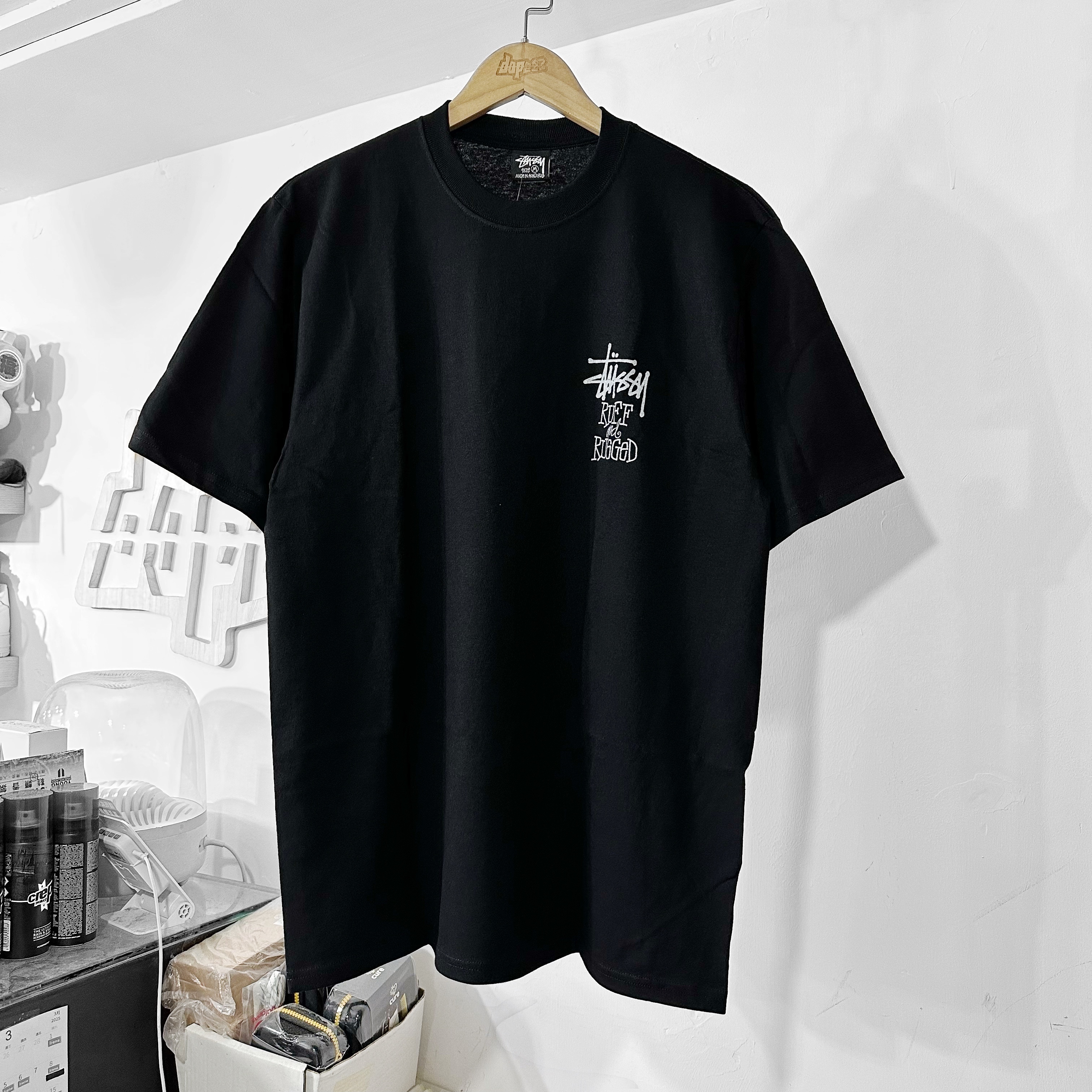 STUSSY WELL SUITED TEE BLACK