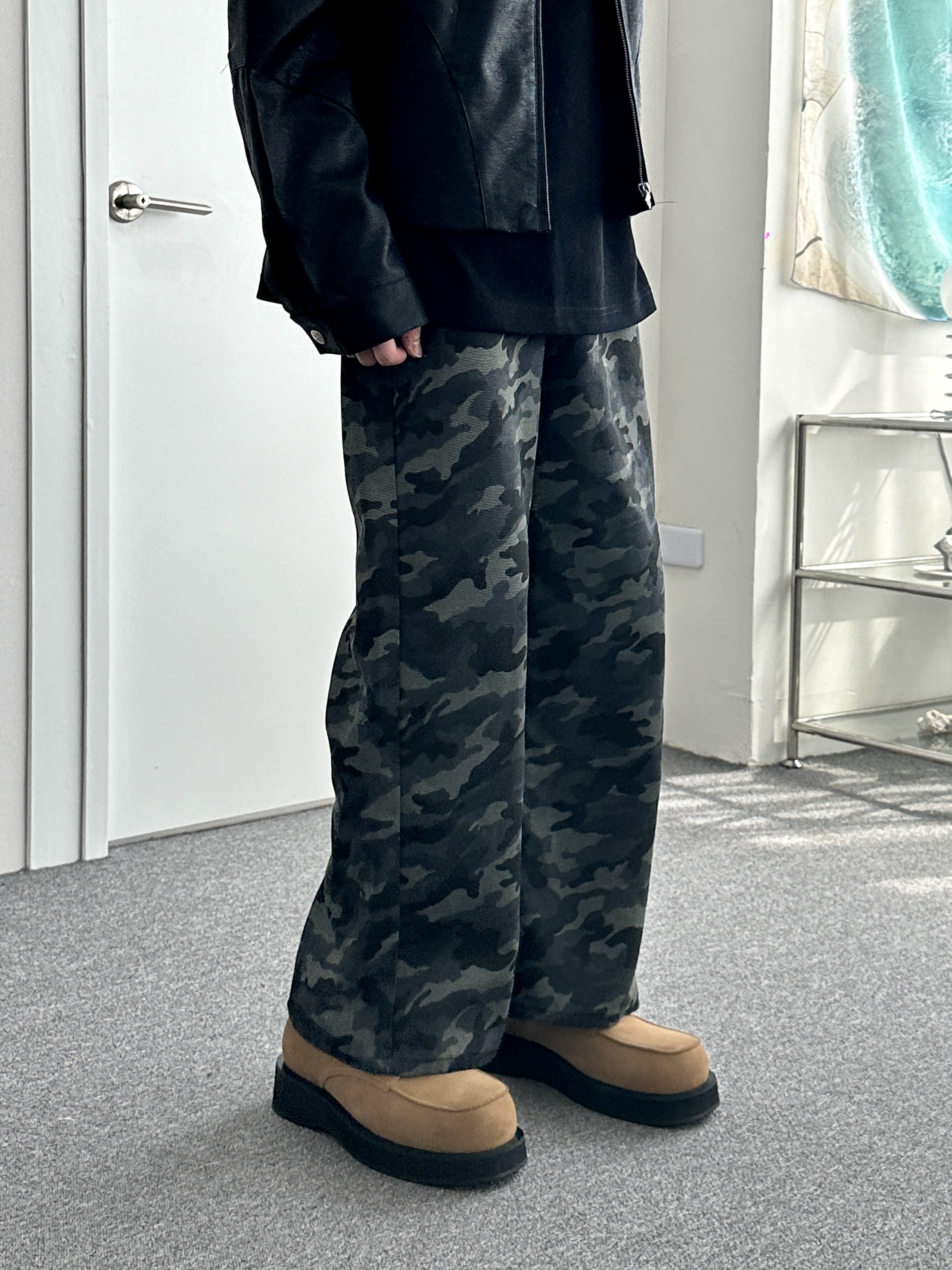 微闊腿黑迷彩褲
