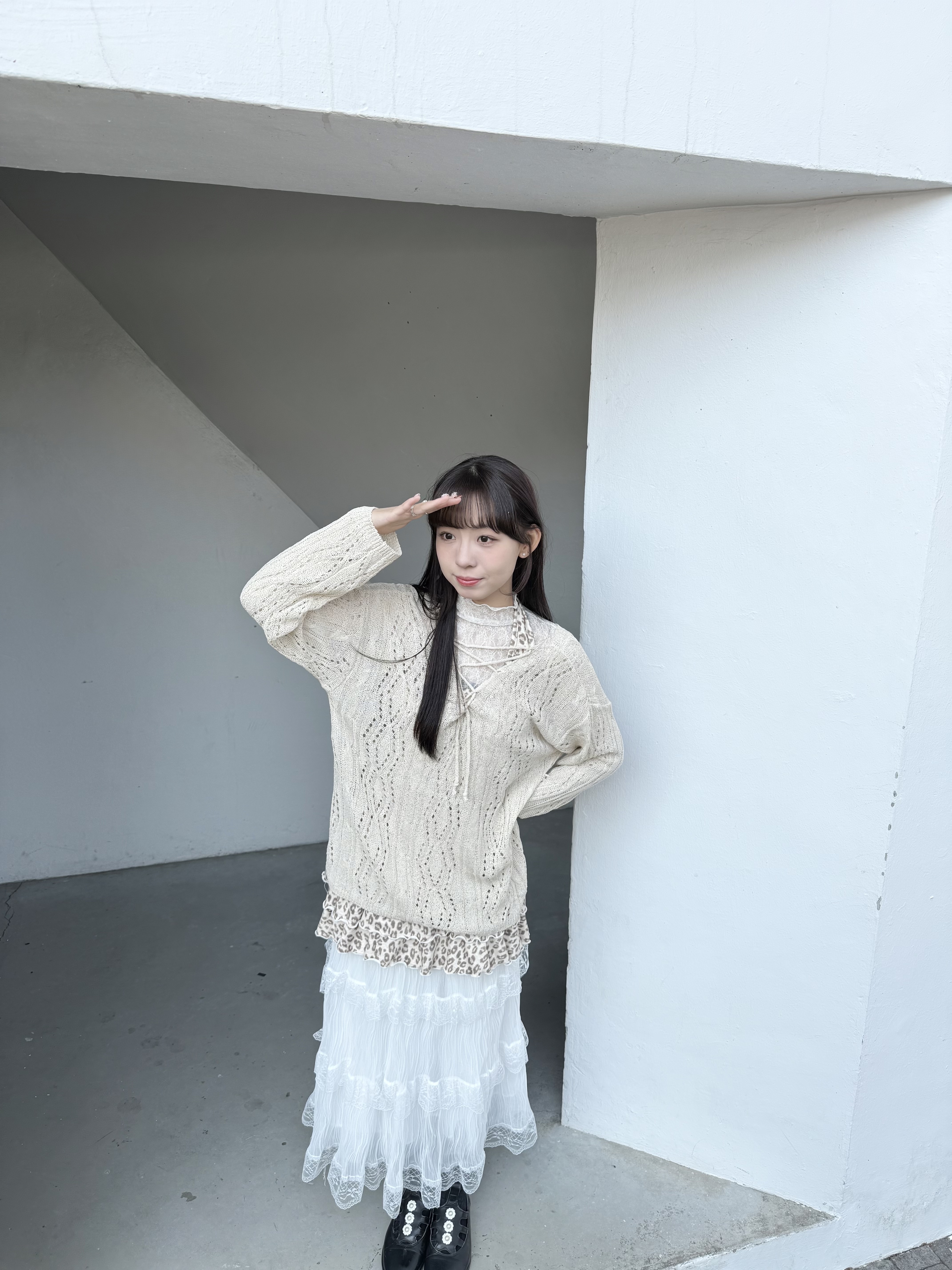 [兩色入] 後圍頸雙RUFFLE 短OPS(beige)