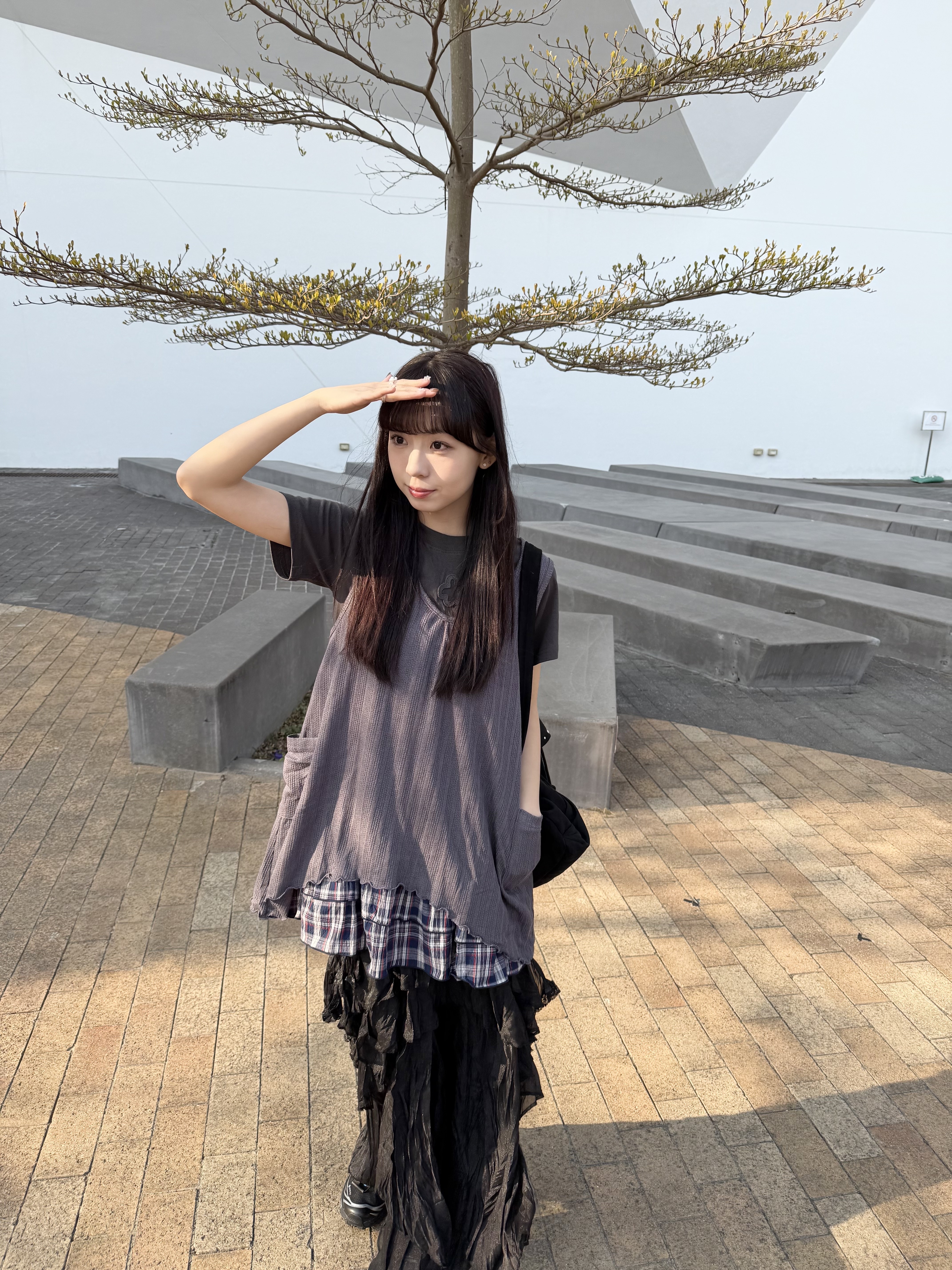 森系直紋拼格背心