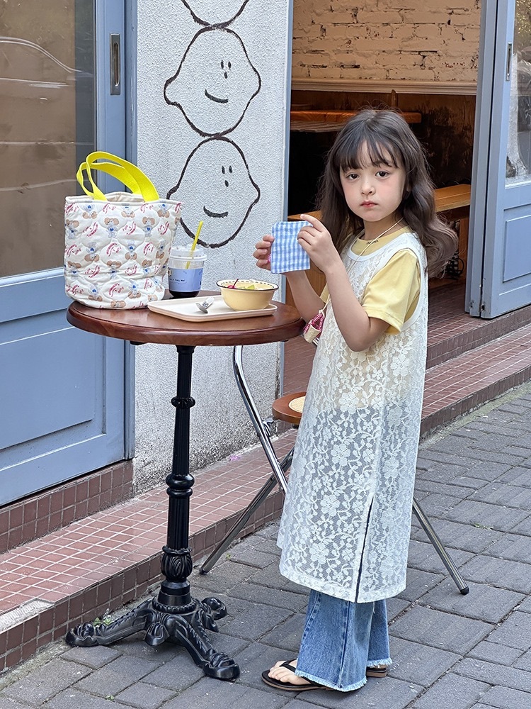 疊穿必備開衩蕾絲洋裝