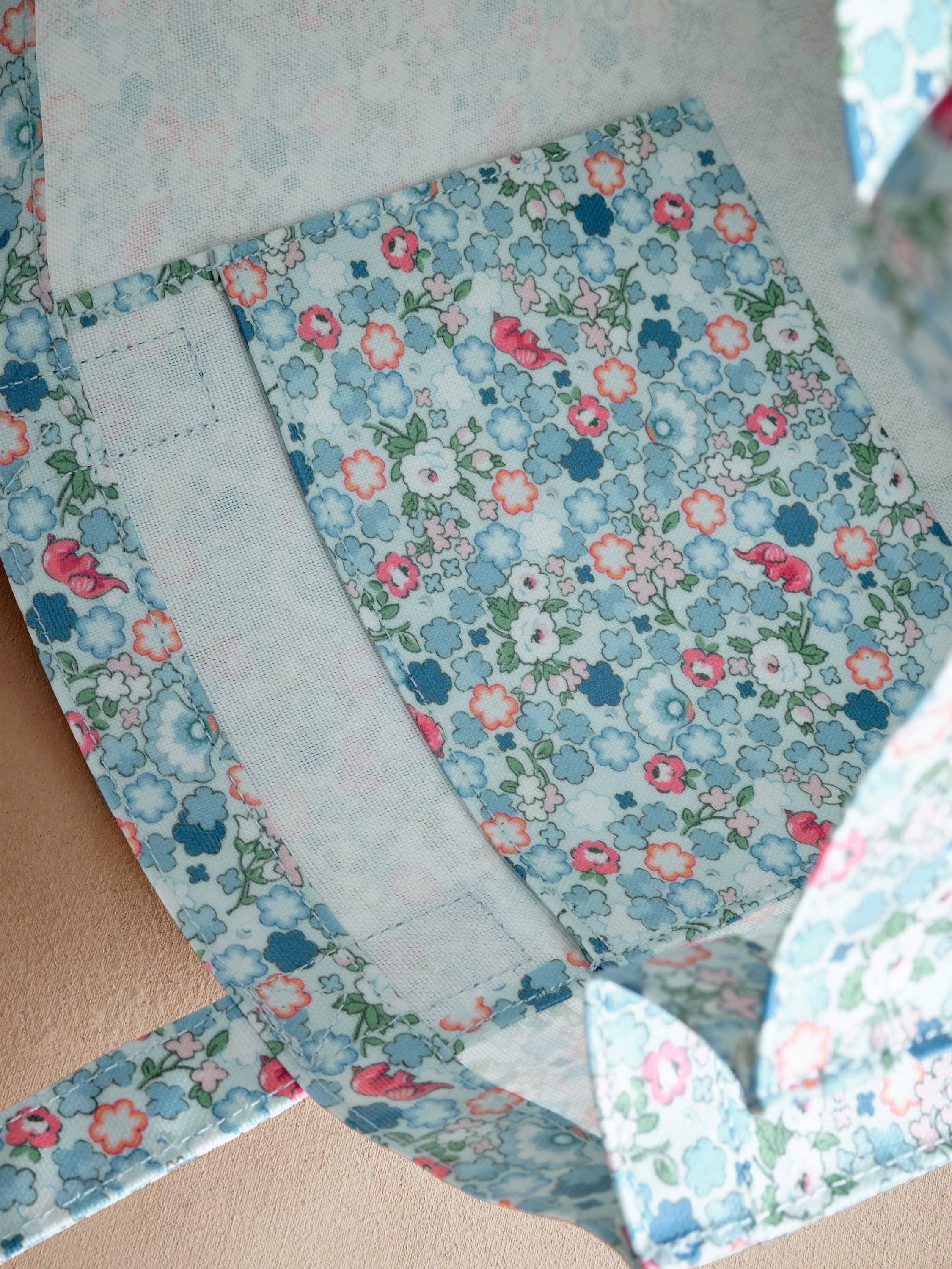 Dreamers Ditsy 防潑水直式印花書袋