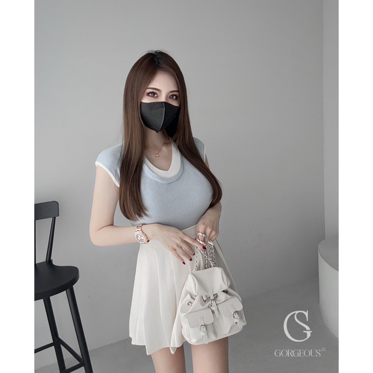 G2011 現貨「假兩件撞色落肩背心」