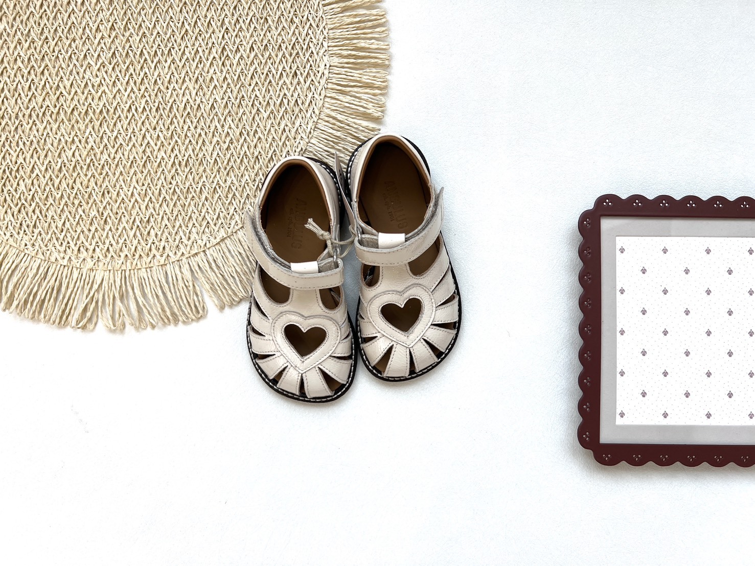 ANGULUS 皮革愛心涼鞋 Heart sandal-Buttermilk