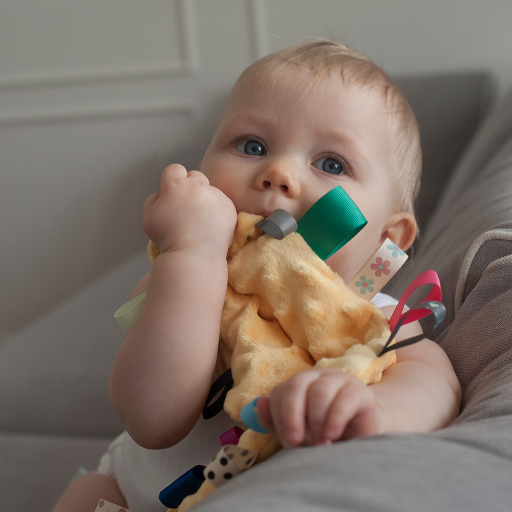 Gift DollBao 豆豆安撫兔1號彌月禮盒 (豆豆安撫兔23cm+豆豆安撫巾)｜多款可選