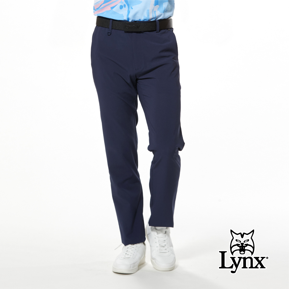 【Lynx Golf】透氣四面彈性細格紋鉚釘織帶剪接平口休閒長褲