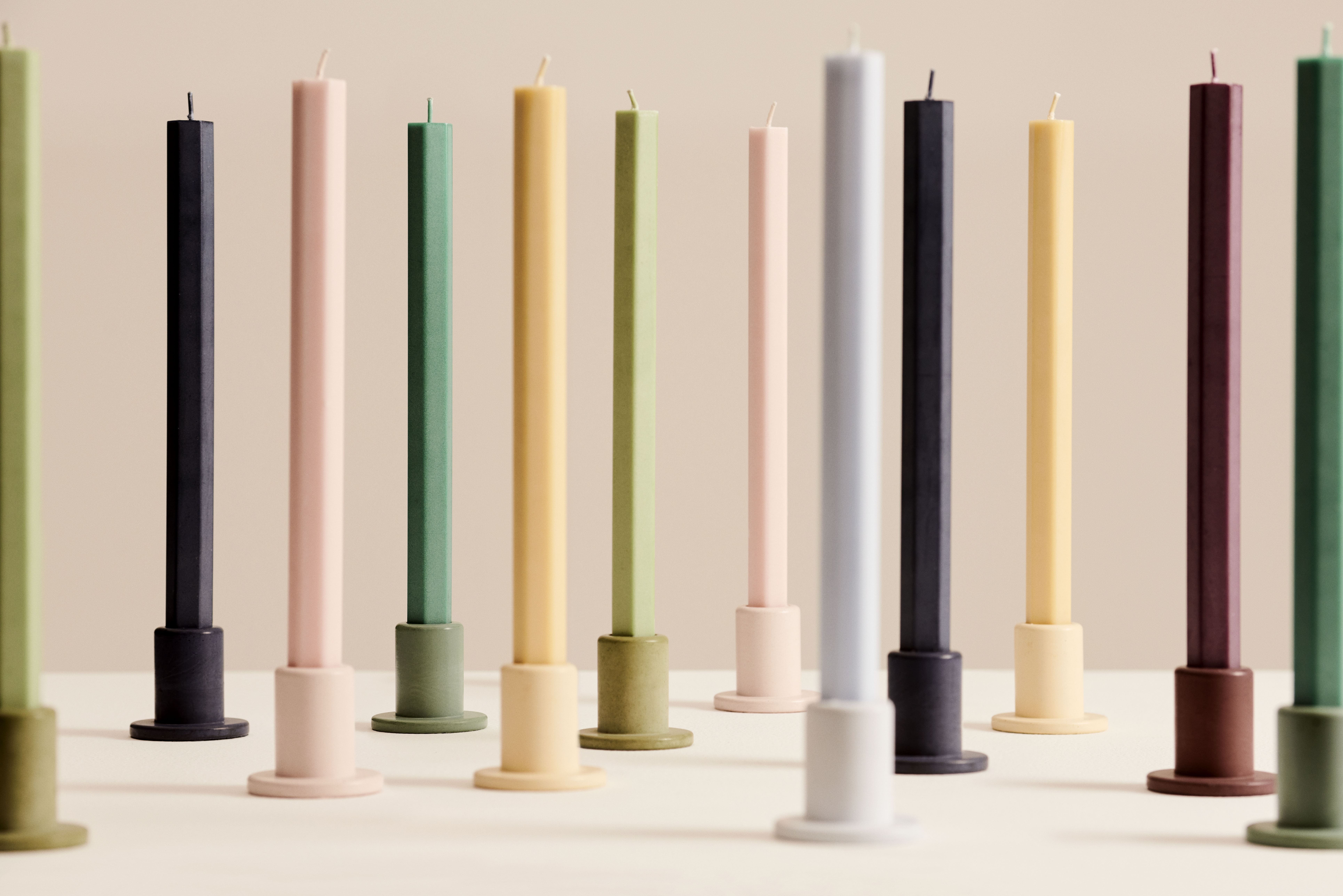 Tube Candleholder Concrete / 蠟燭台