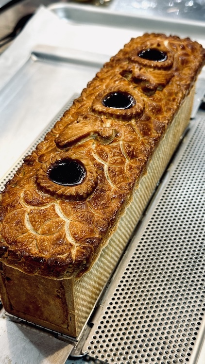 預購商品 酥皮松露鴨肉派