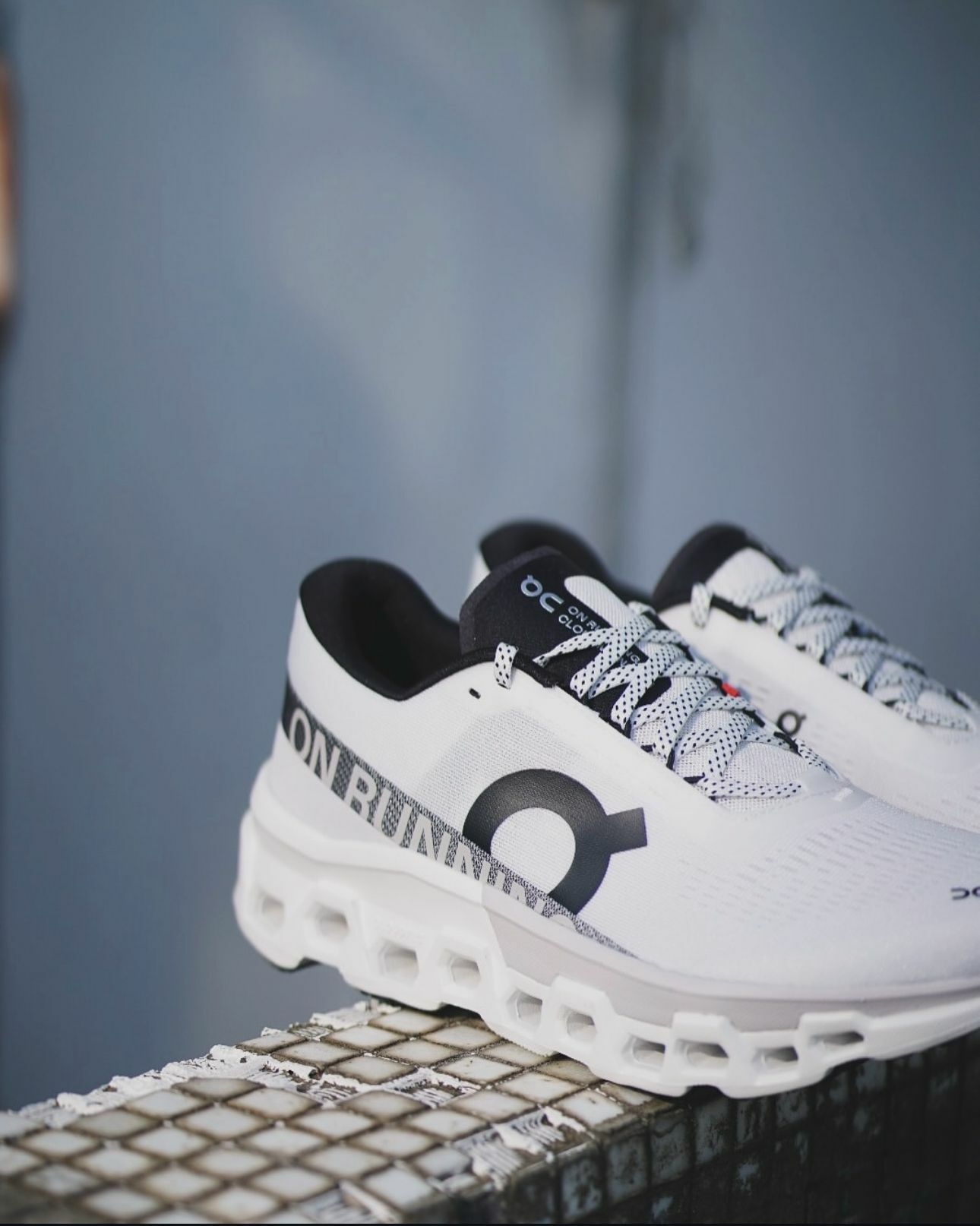 現貨| ON Cloudmonster 2 White/Frost