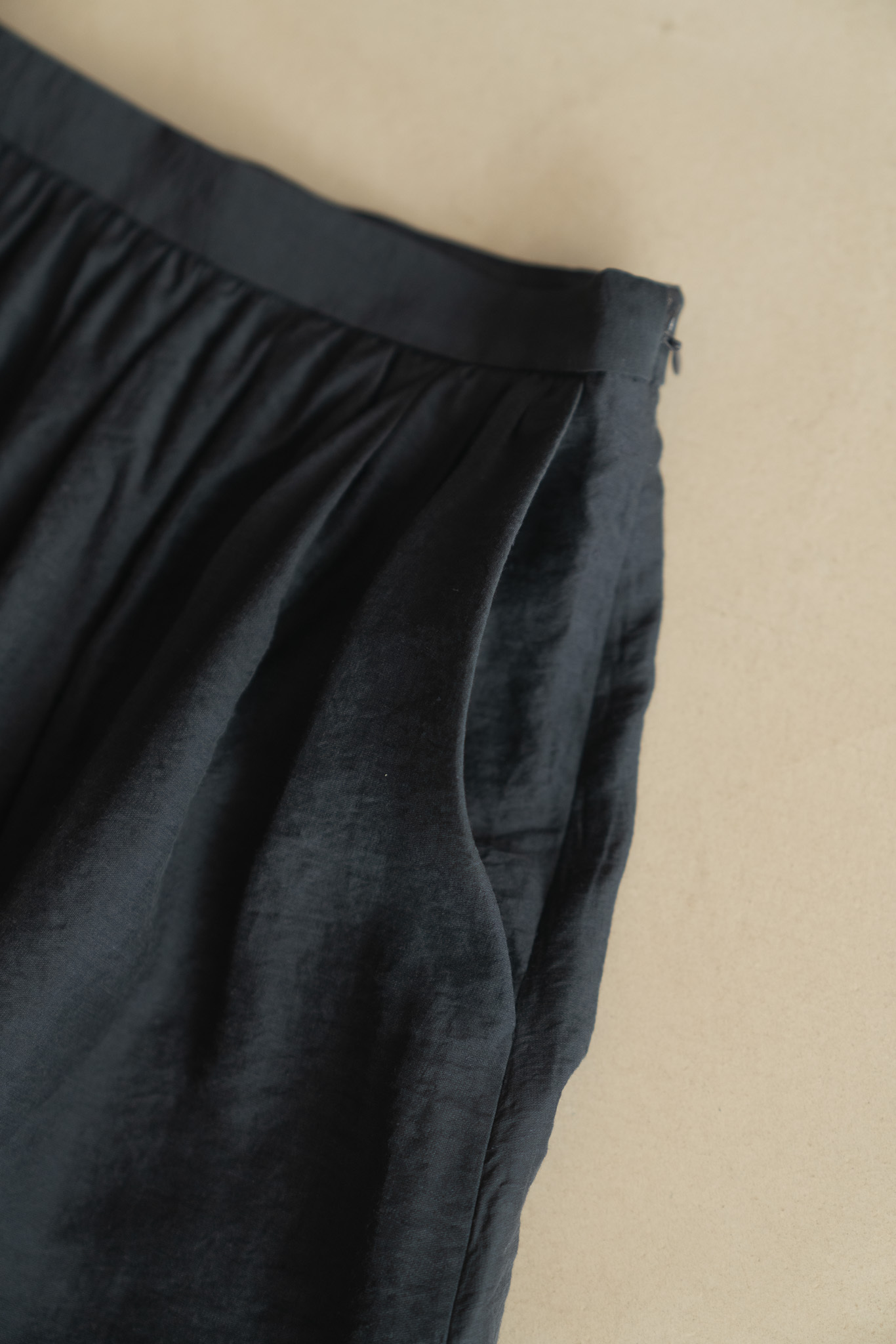 BLURHMS NY-VI-LI GATHERED SKIRT