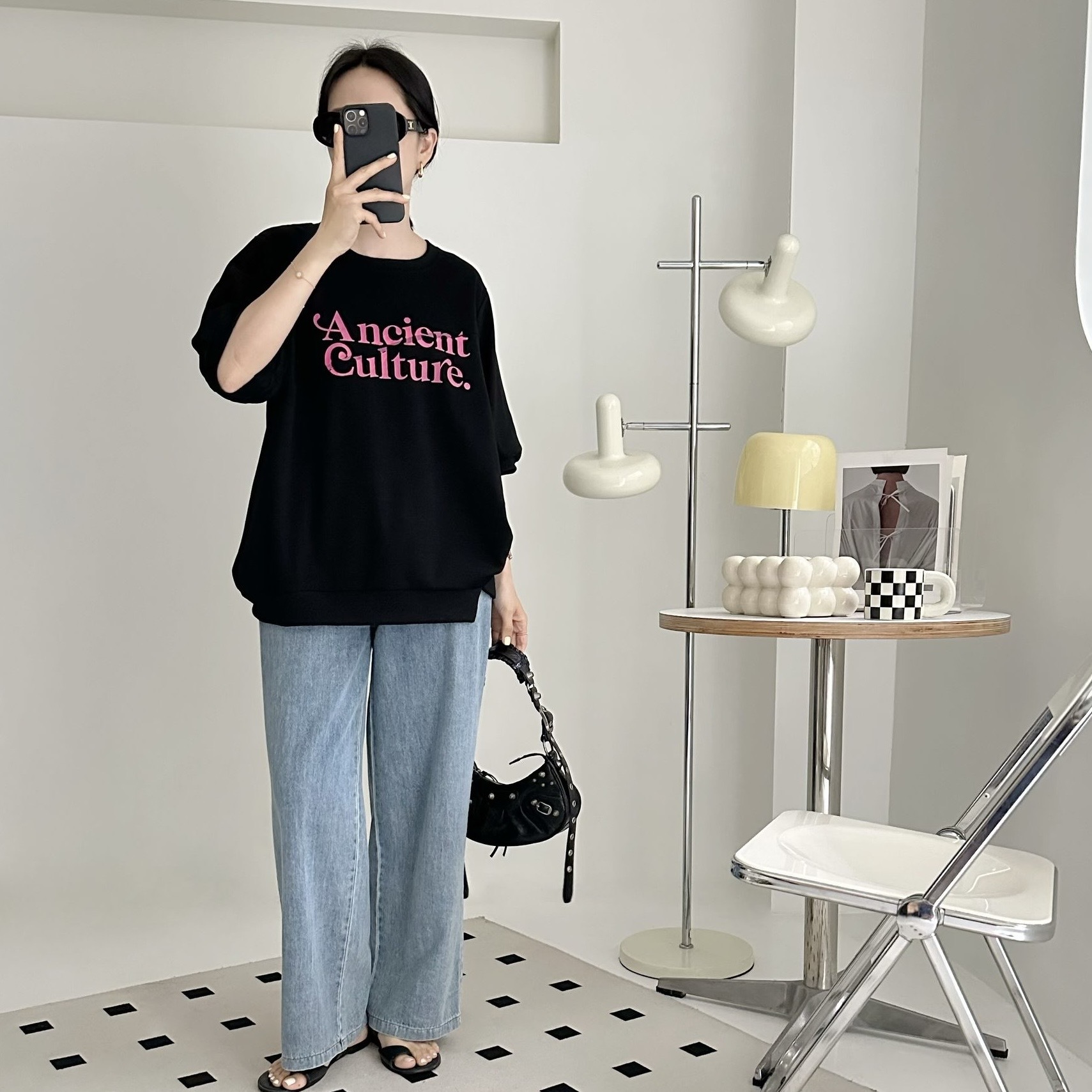 【BONNIE】斜骨英文字TOP